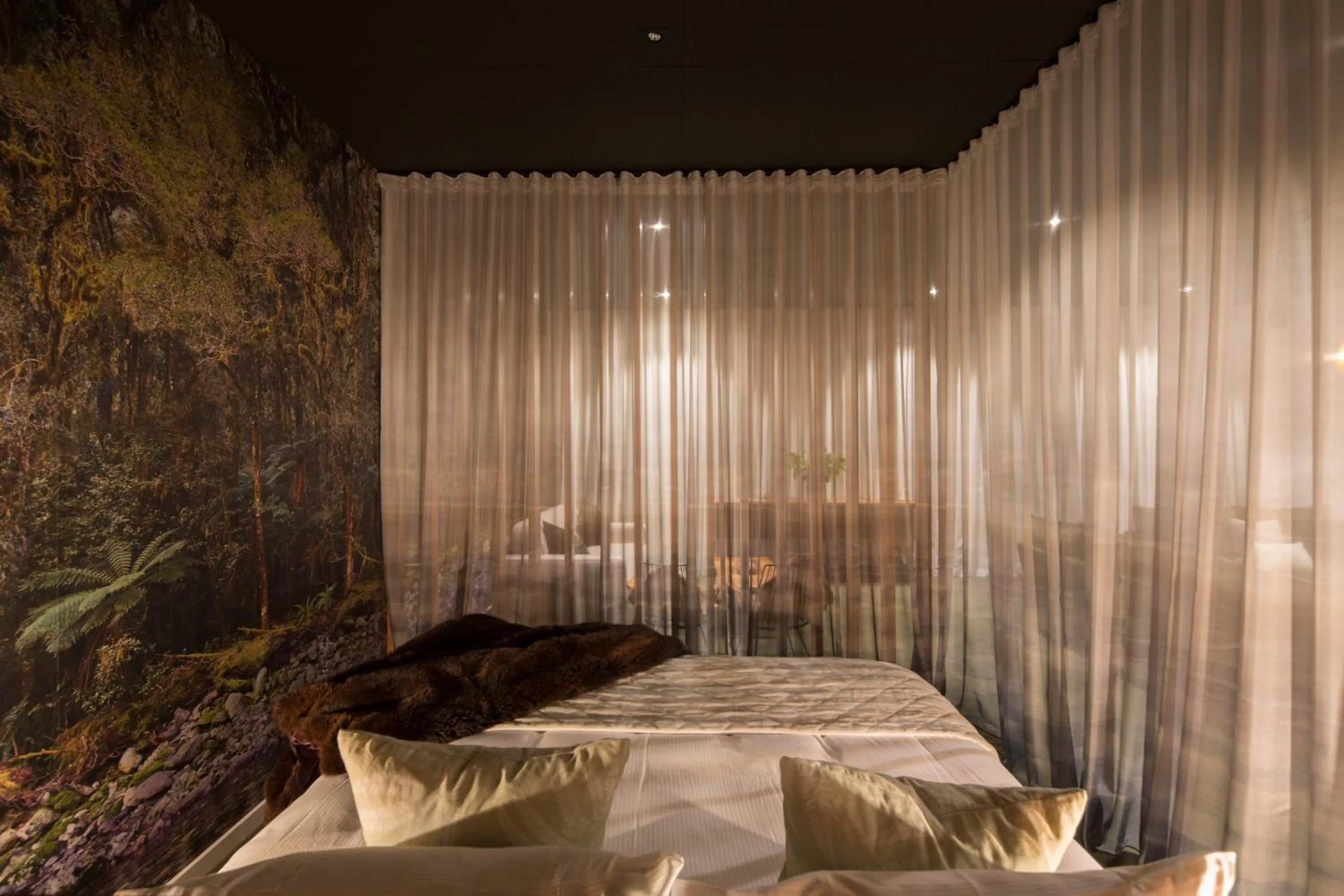 Bedroom, Bed in The Cinema Suites