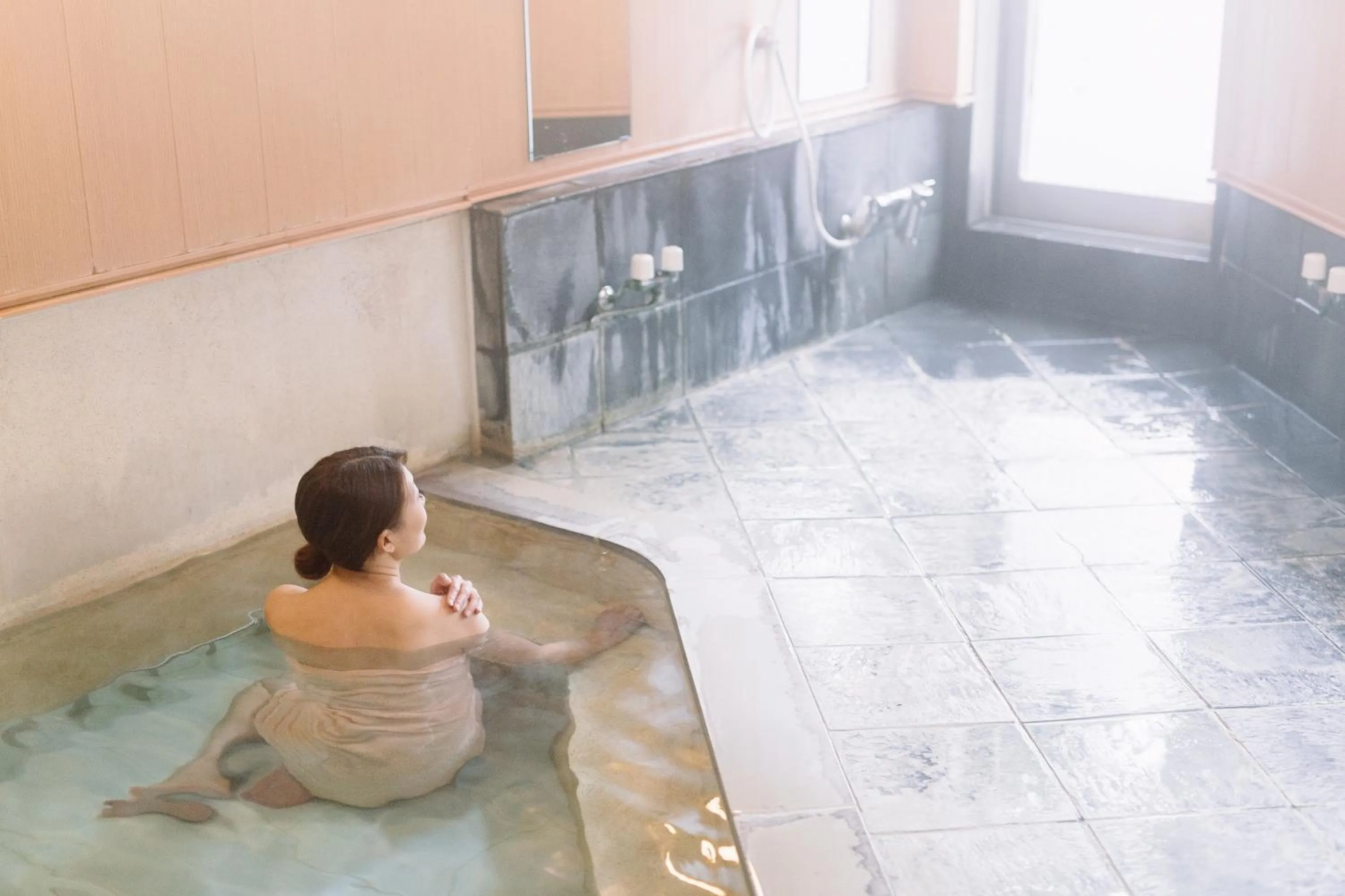 Hot Spring Bath in Hisaeya Ryokan