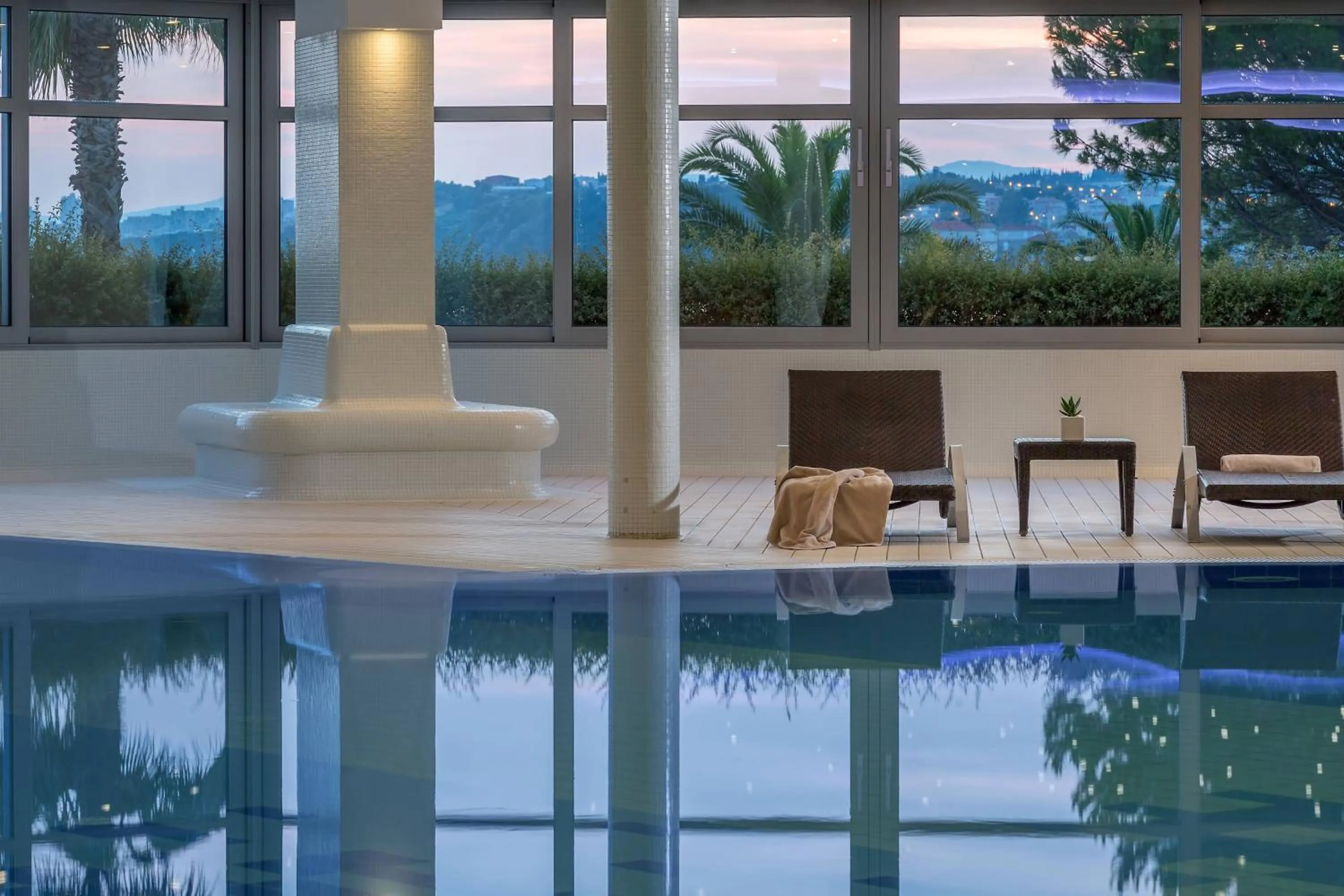 Swimming pool in Le Meridien Lav Split