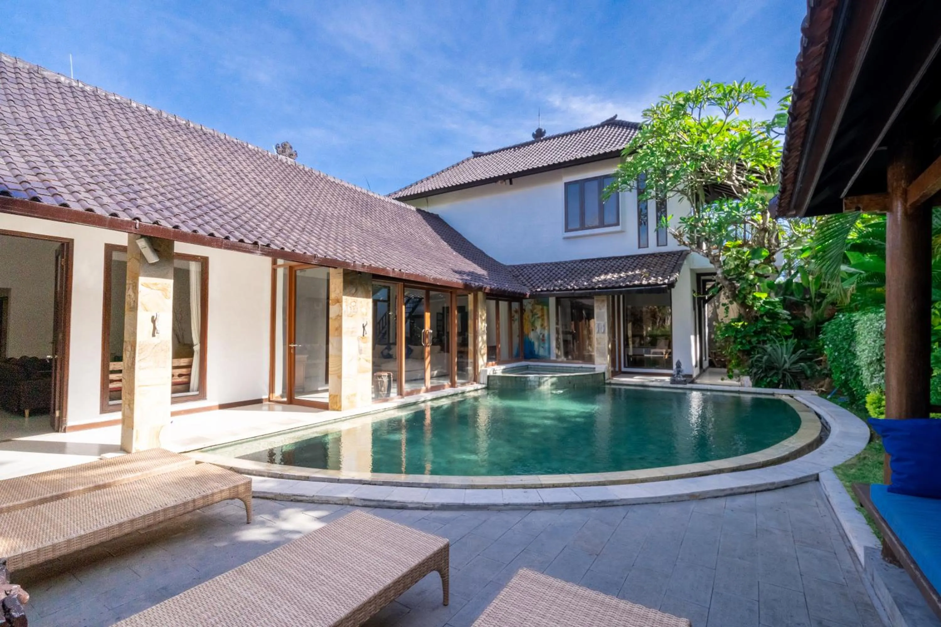 Villa Aveli Seminyak by Best Deals Asia Hospitality