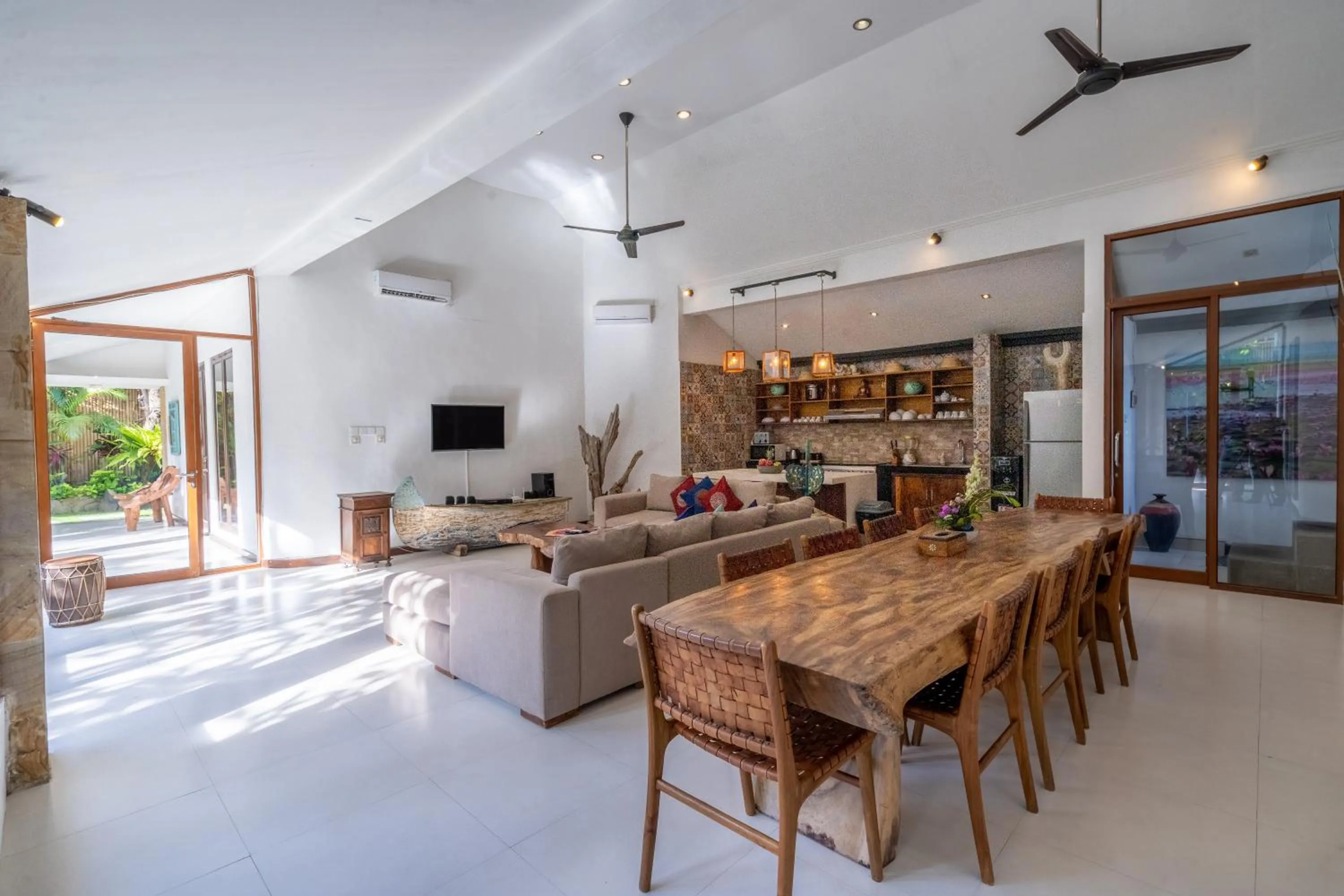 Villa Aveli Seminyak by Best Deals Asia Hospitality