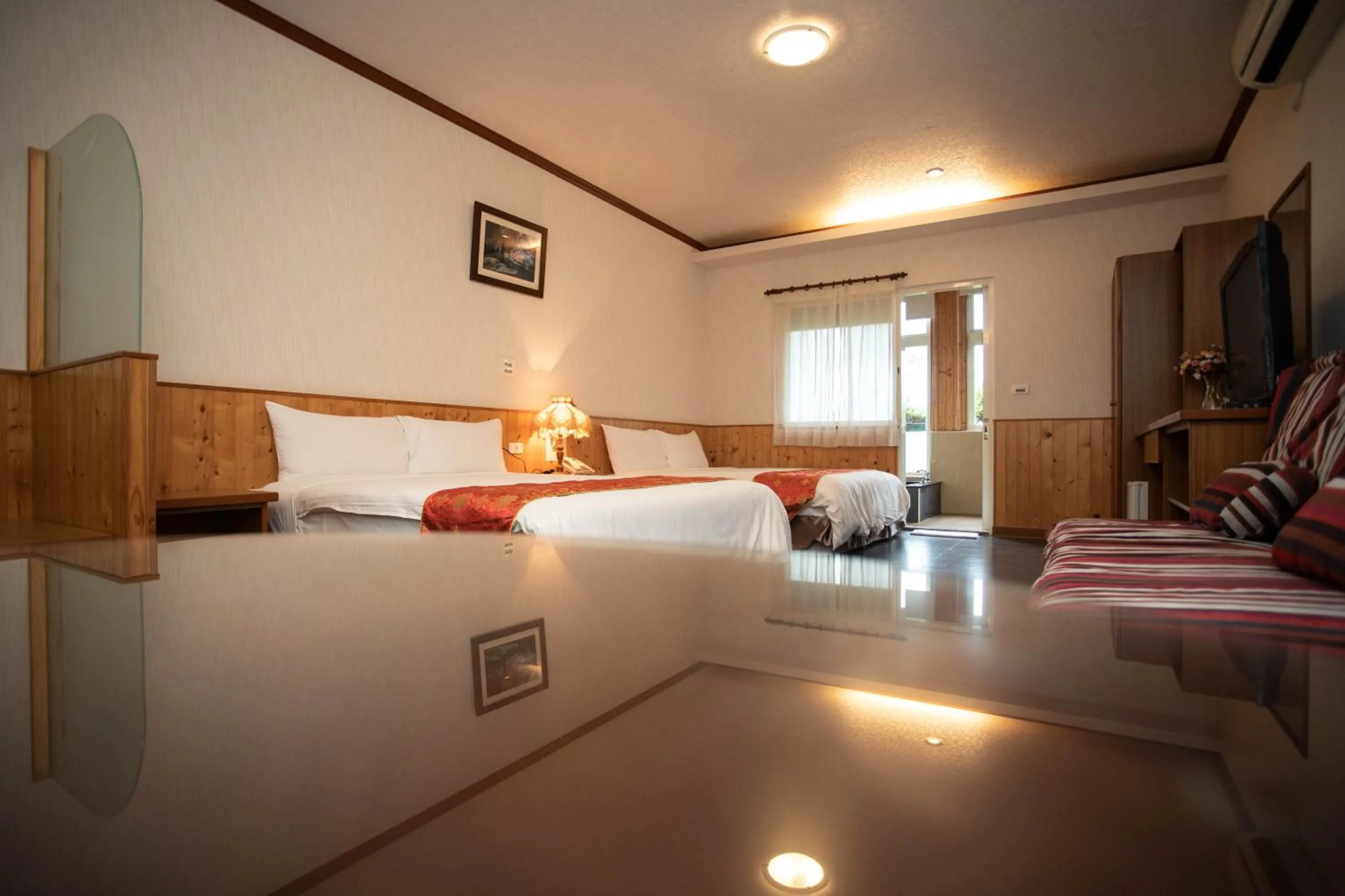 Bed in Hoya Spa Hotel