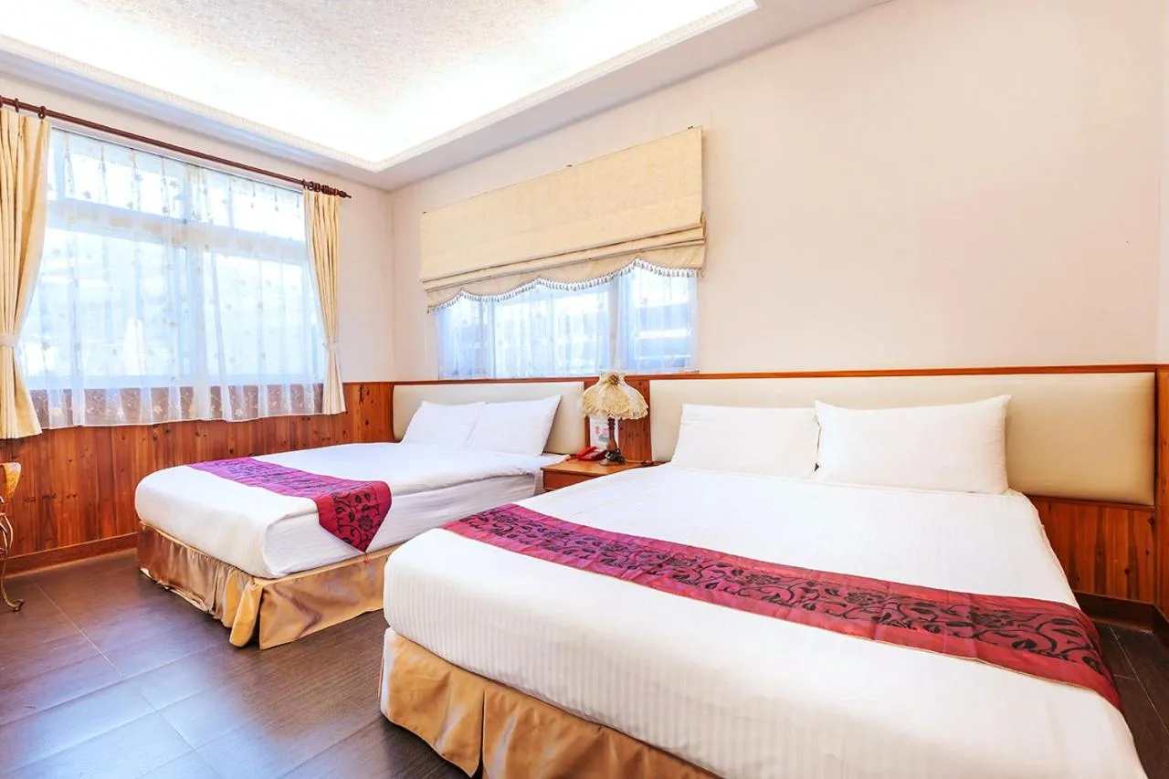 Bedroom, Bed in Hoya Spa Hotel