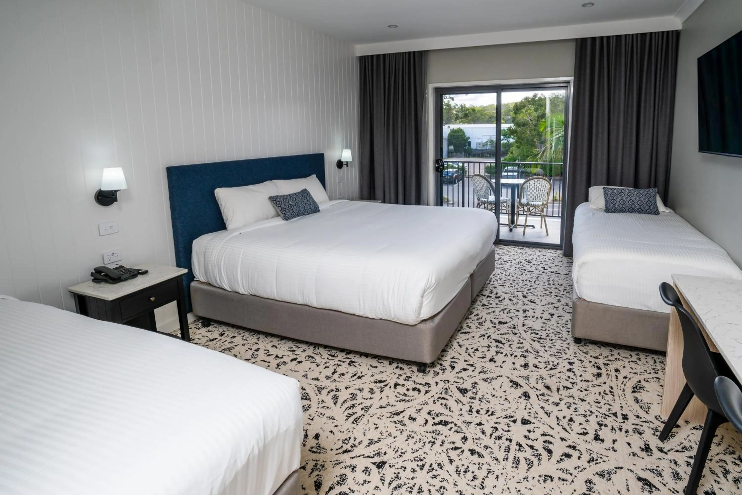 Bed in Warners at the Bay