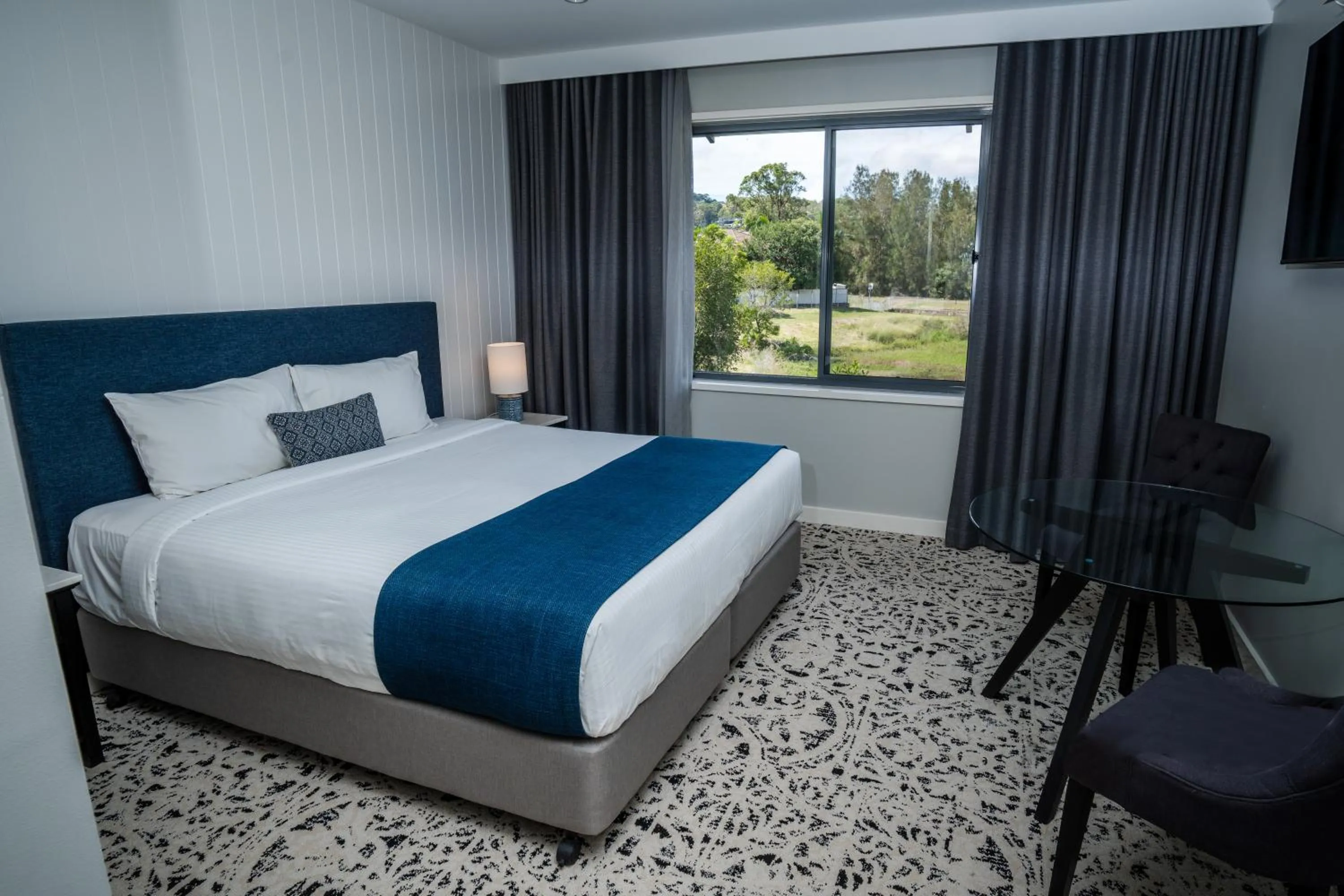 Bed in Warners at the Bay