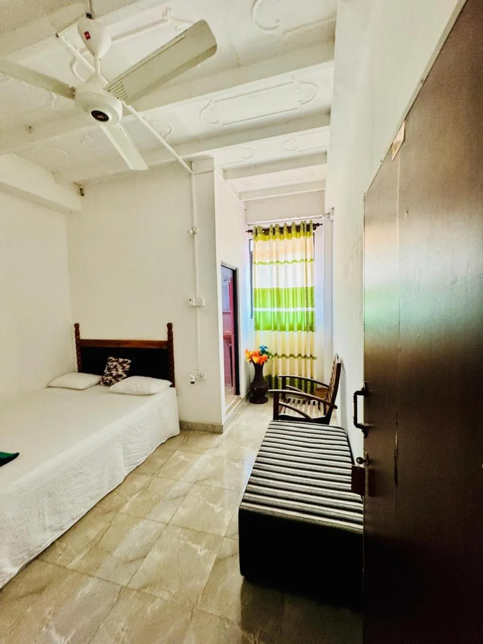 Bed in Dambulla Tourist Resort