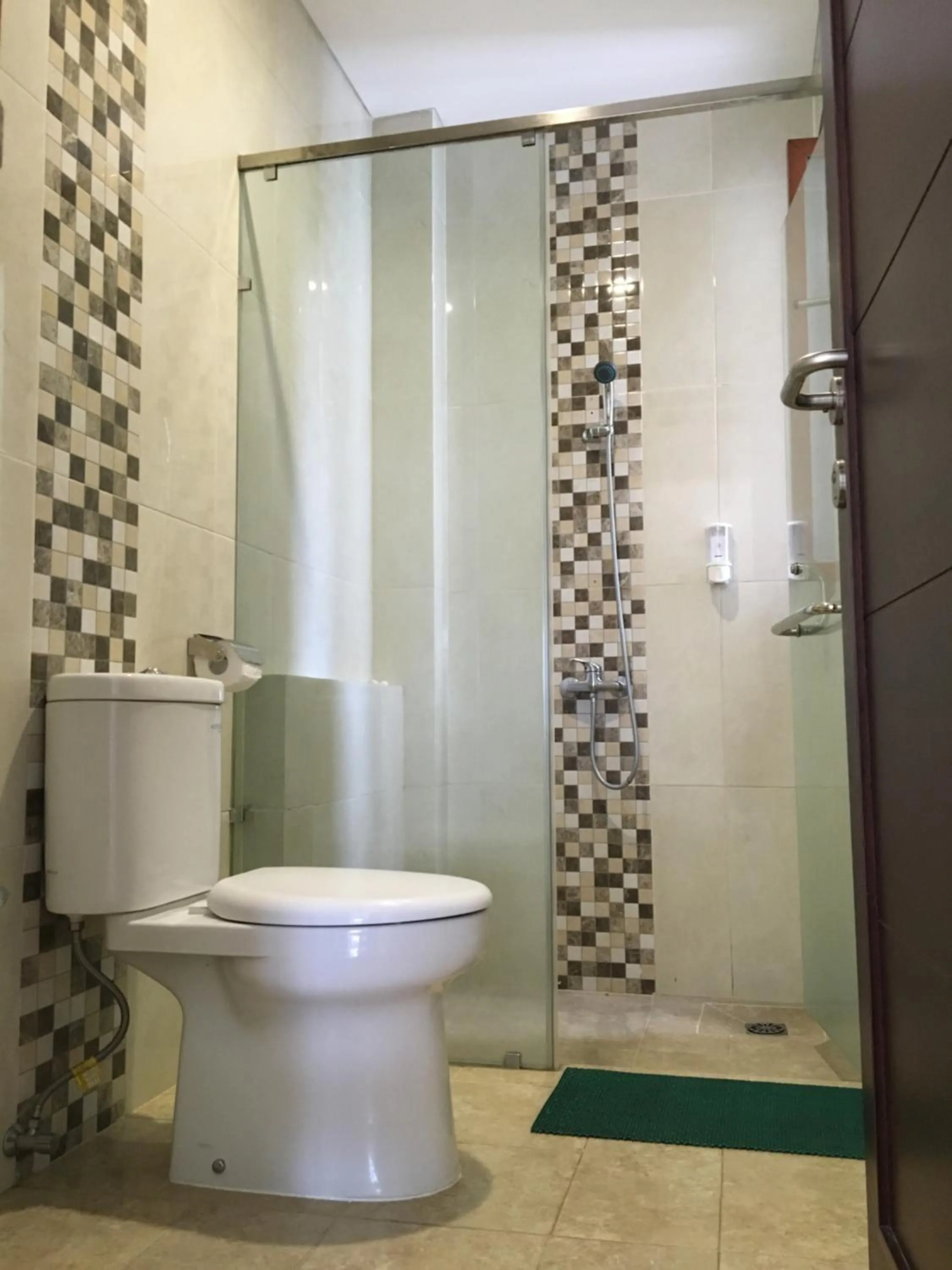 Bathroom in Roemah Asri Villa - Resor Dago Pakar