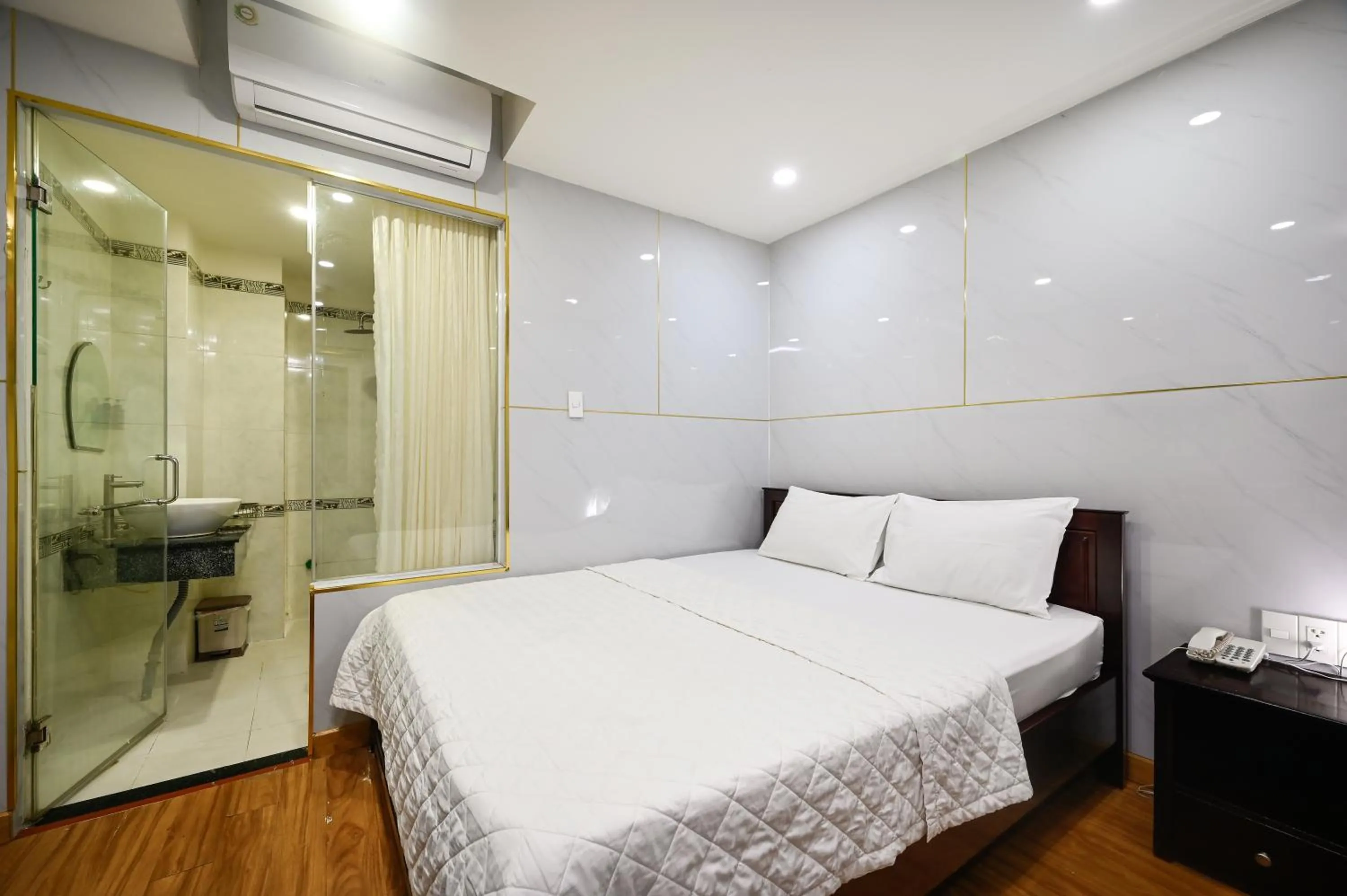 Bed in Gia Hoa Airport Hotel