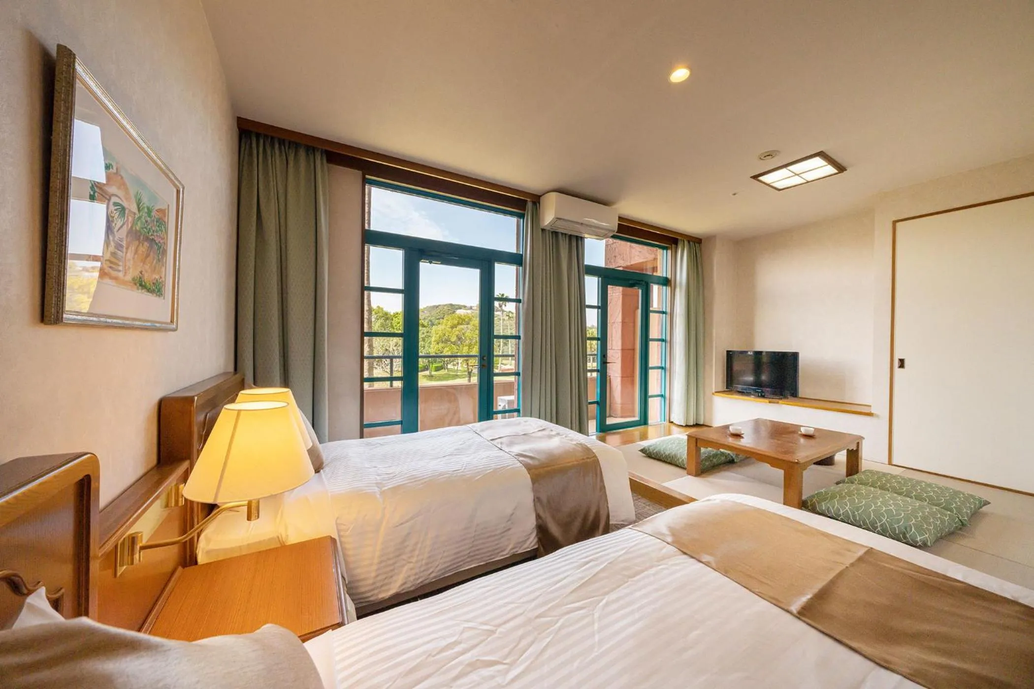 Photo of the whole room, Bed in Ooedo Onsen Monogatari Premium Saikaibashi