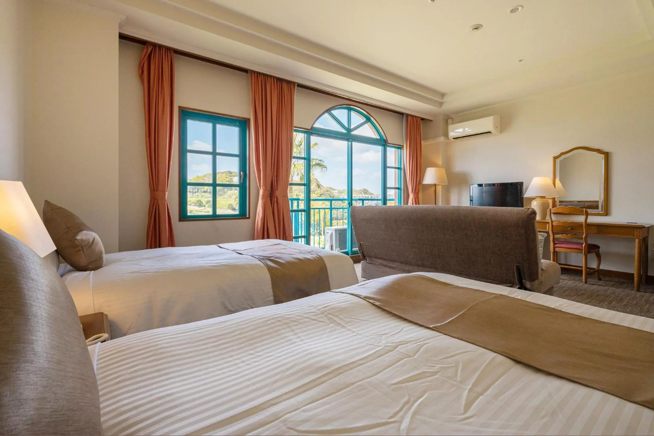 Photo of the whole room, Bed in Ooedo Onsen Monogatari Premium Saikaibashi