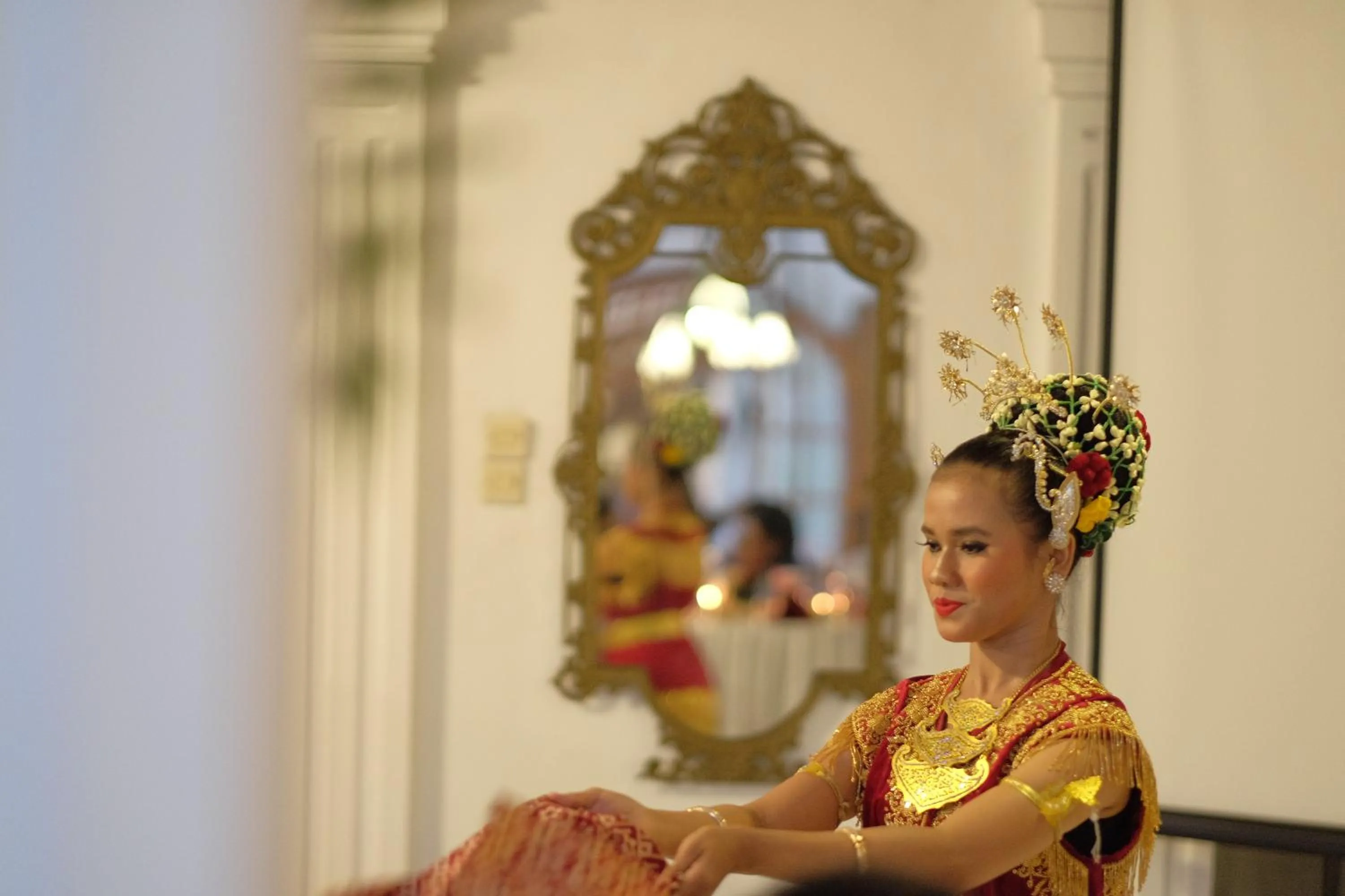 Raintree Boutique Villa & Gallery