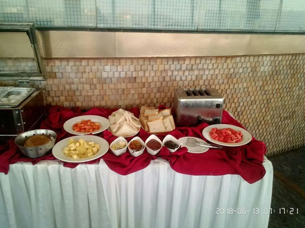 Breakfast in Ana Clarks Inn, Panchkula