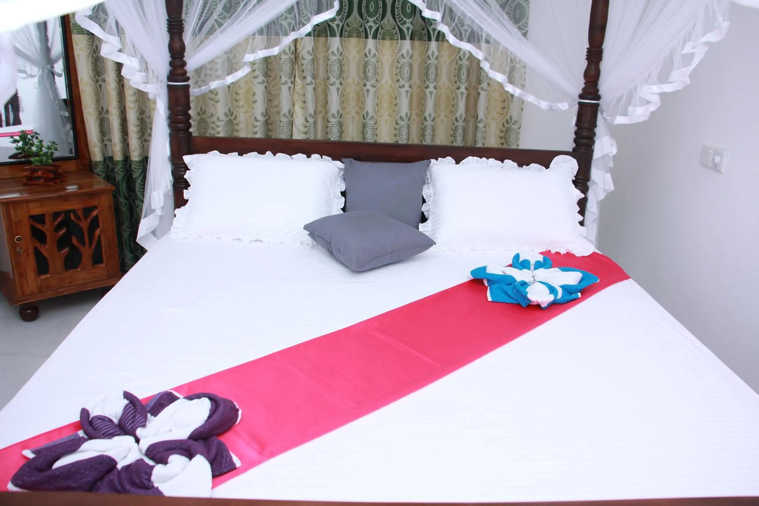 Bed in Resort of Happiness