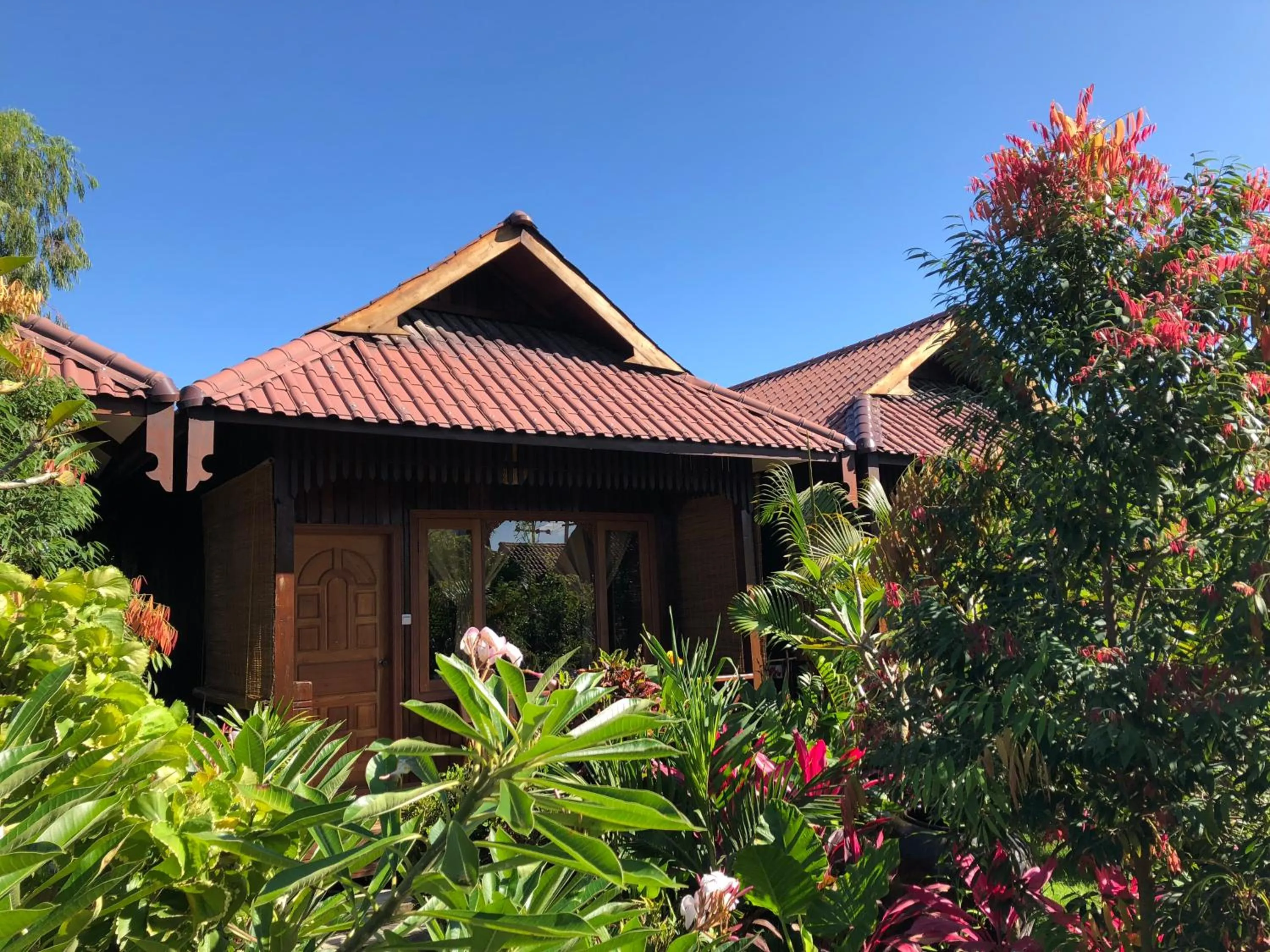 Garden in Inle Cottage Boutique Hotel