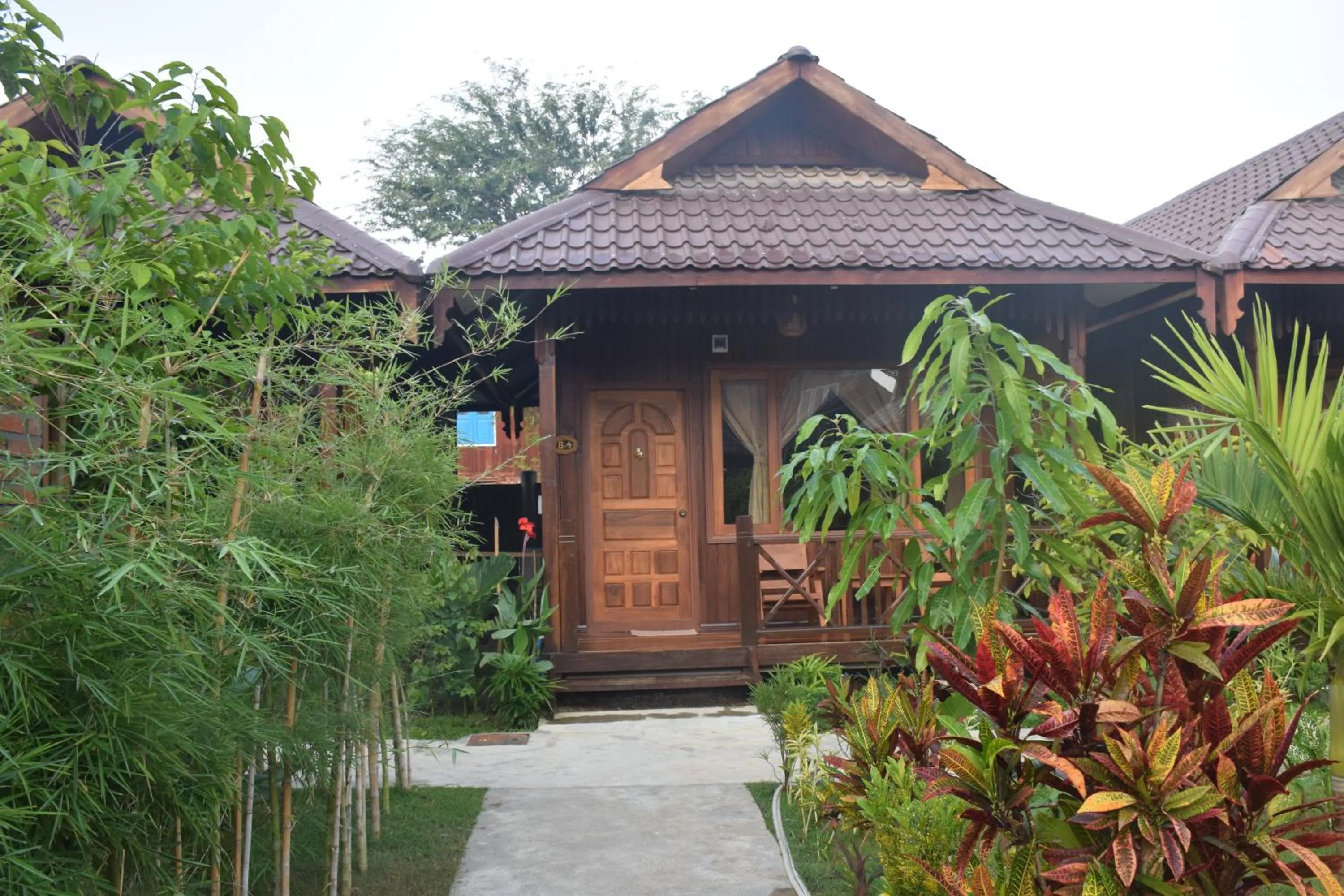 Garden view in Inle Cottage Boutique Hotel