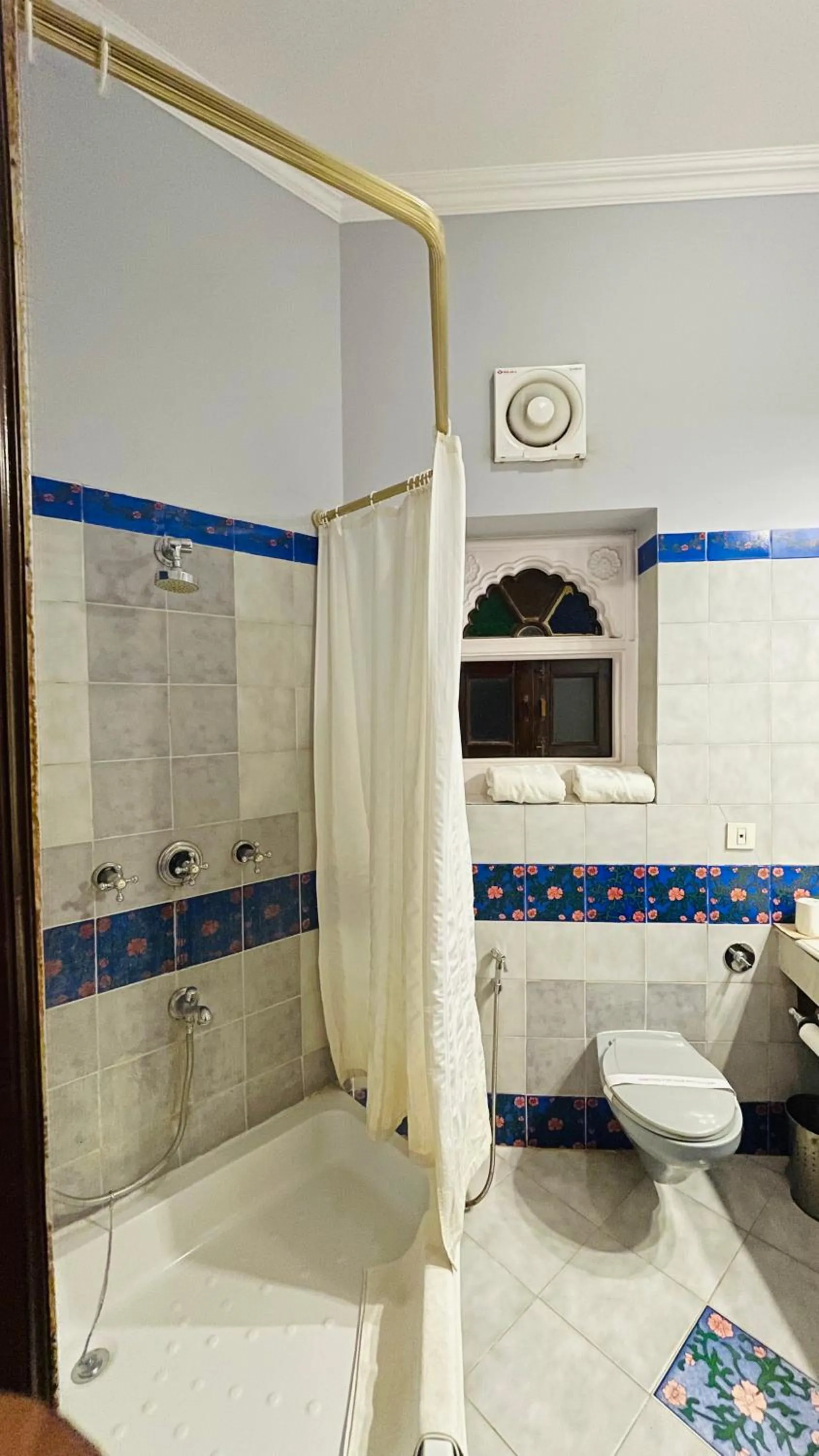 Bathroom in Heritage Resort Bikaner