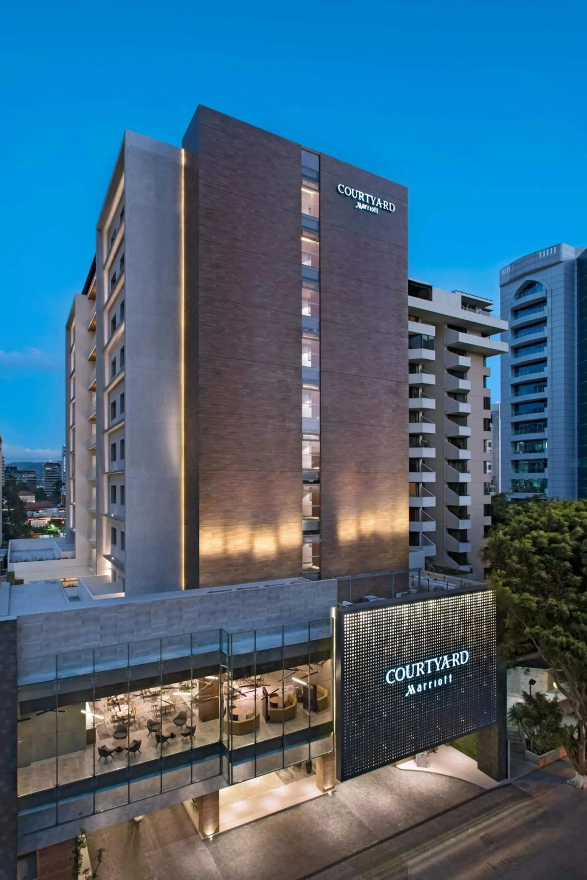 Property building in Courtyard by Marriott Guatemala City