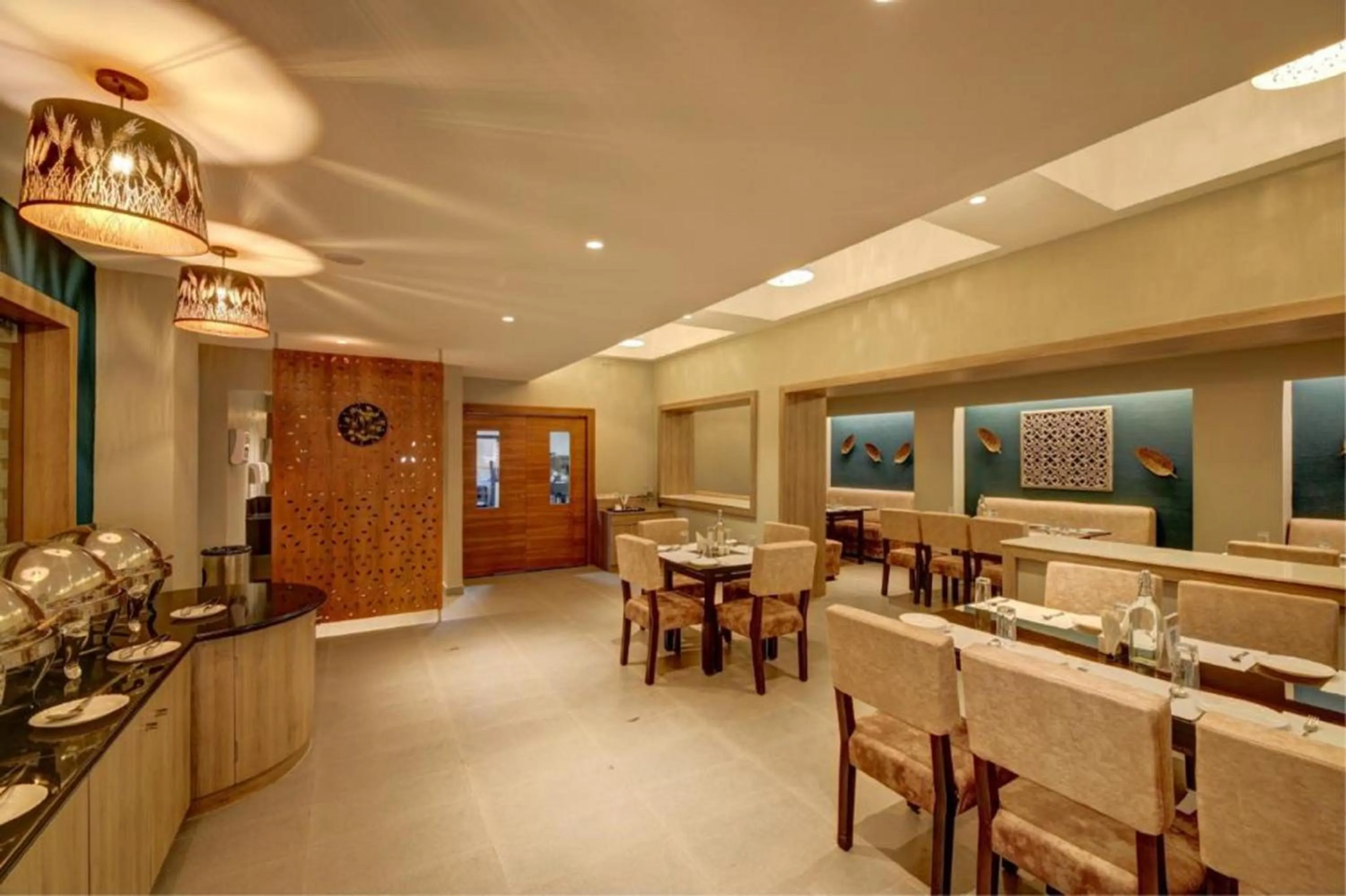 Restaurant/places to eat in IMA House