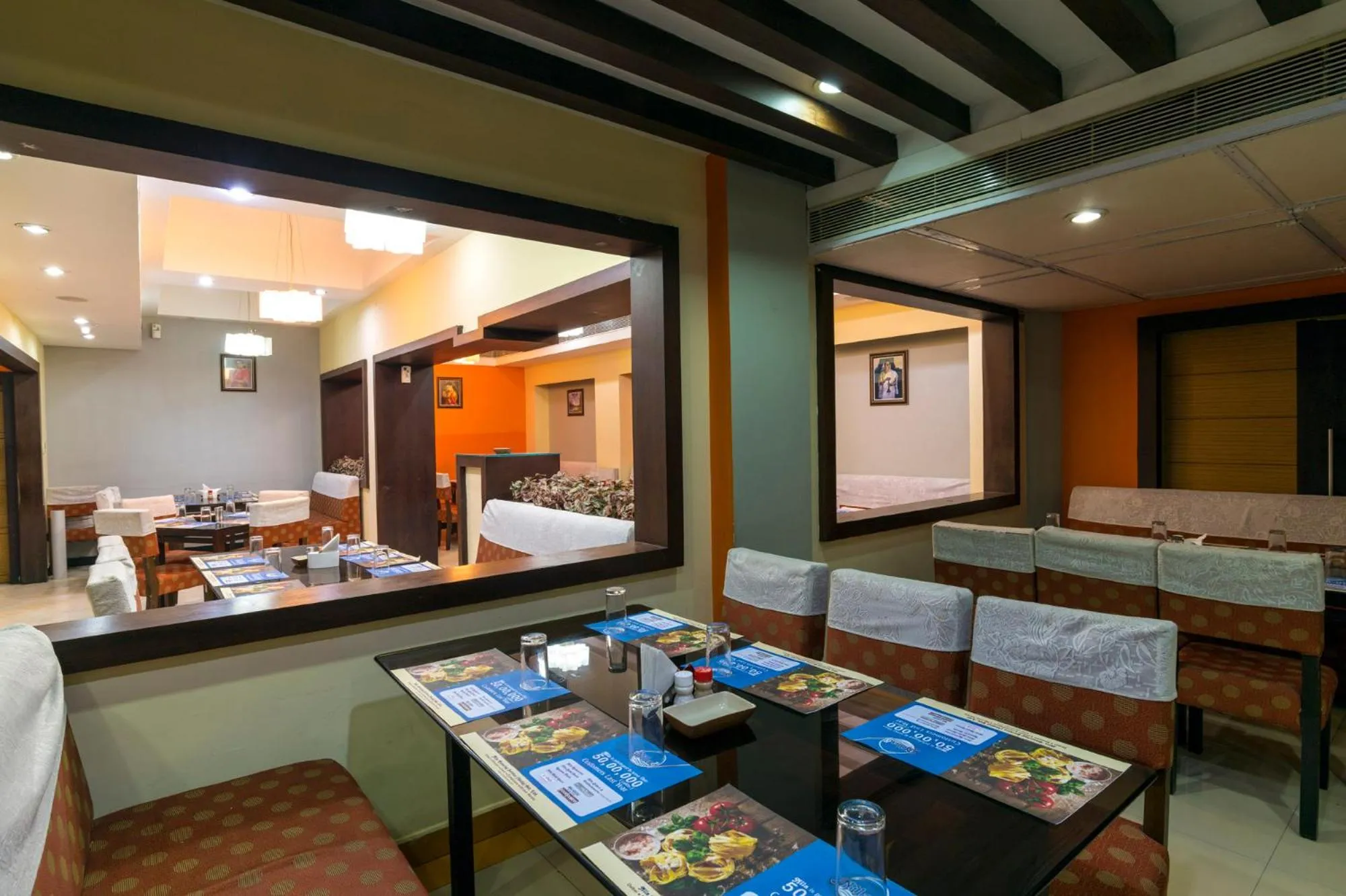 Restaurant/places to eat in IMA House