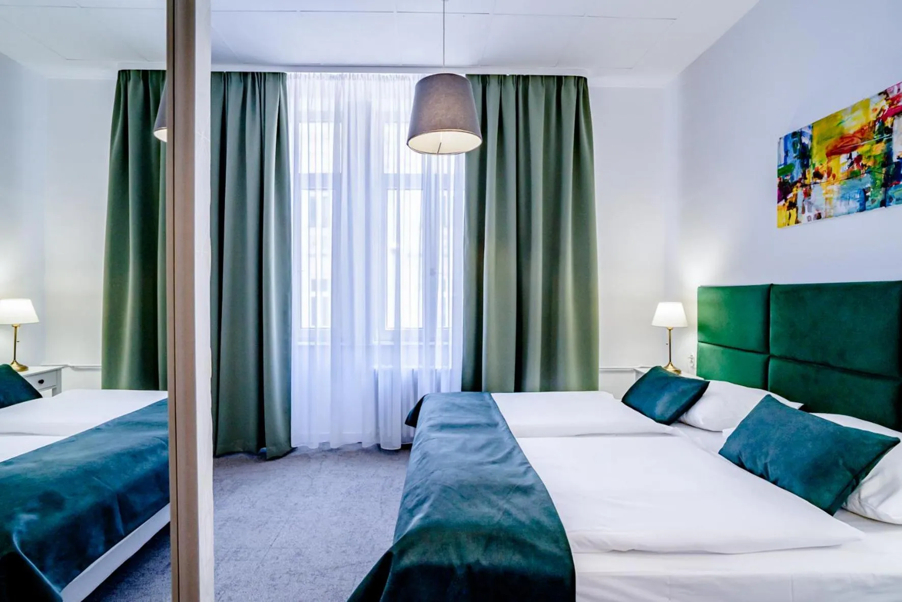 Photo of the whole room, Bed in Elisabeth Old Town