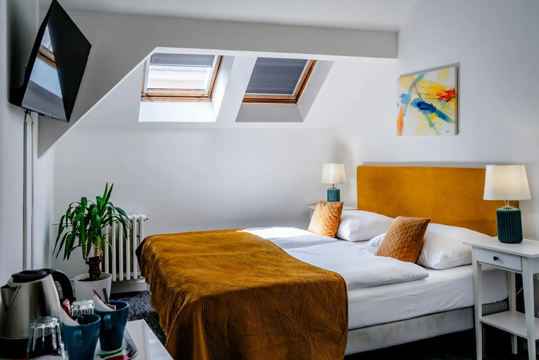 Photo of the whole room, Bed in Elisabeth Old Town