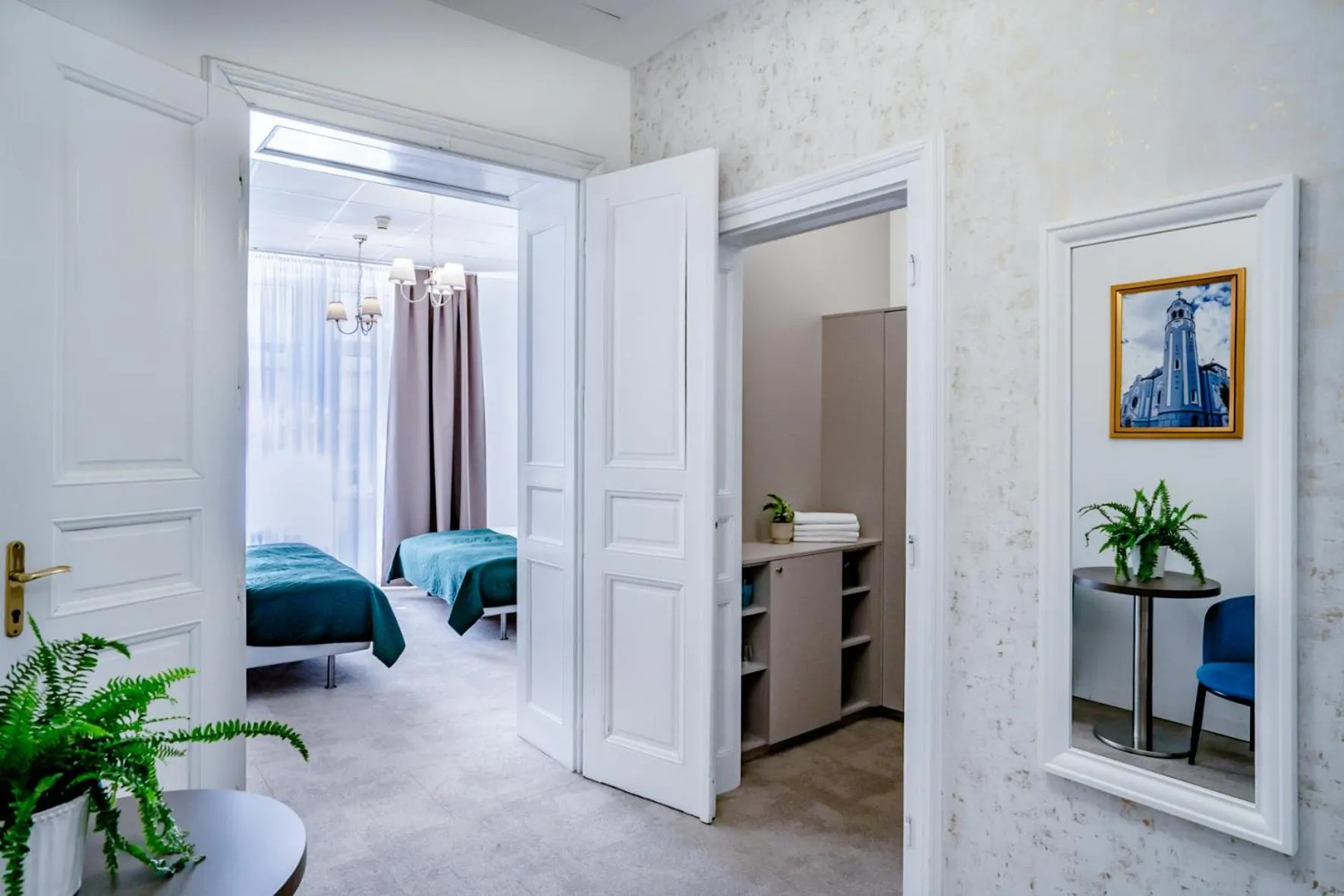 Photo of the whole room, Bed in Elisabeth Old Town