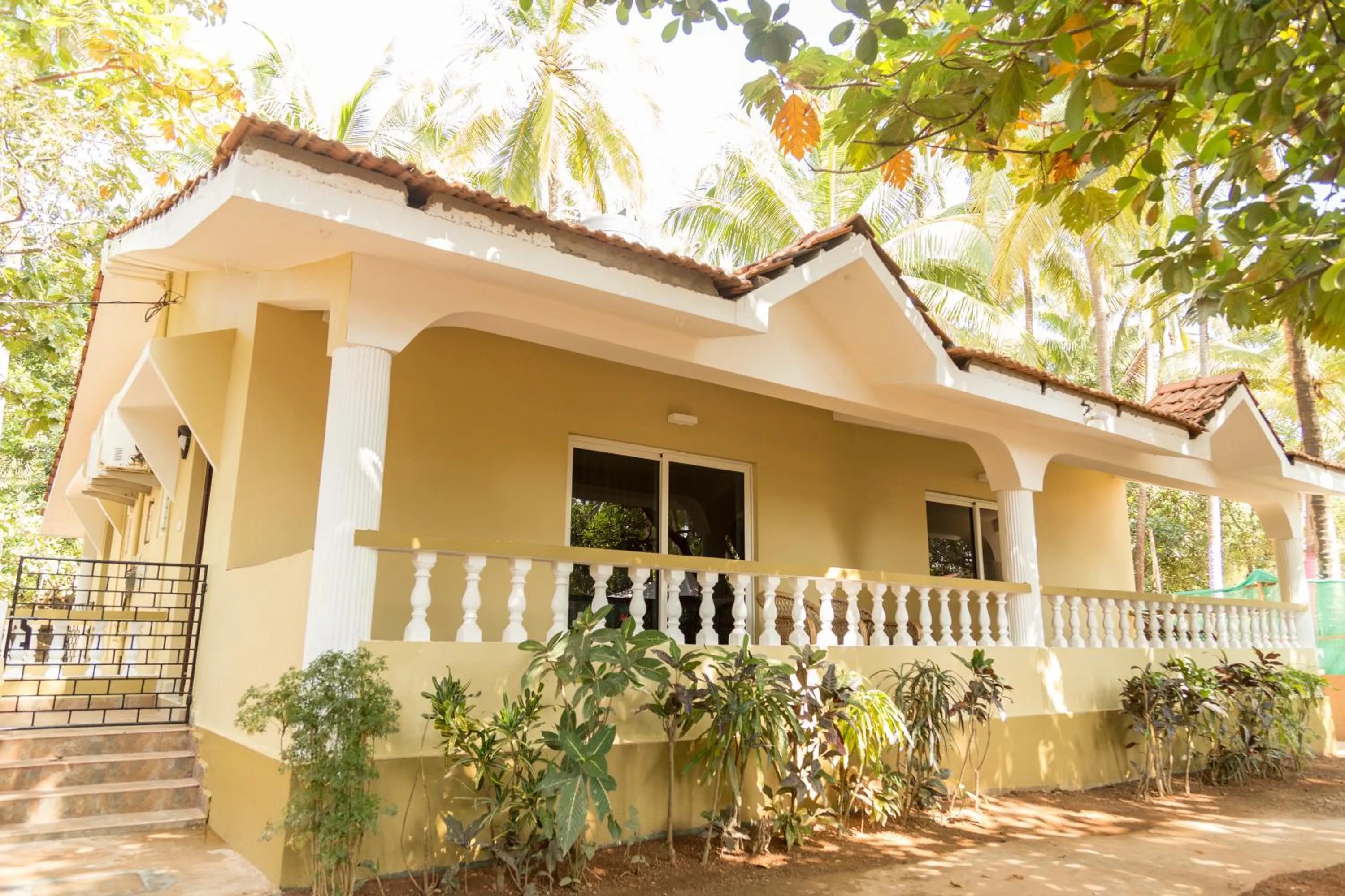 Property building in Hill Top Goa Lodge