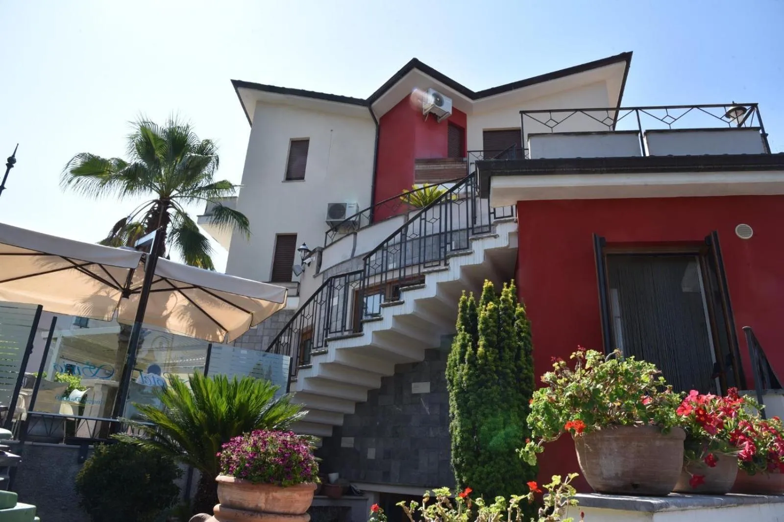 Property building in Hotel Sirio