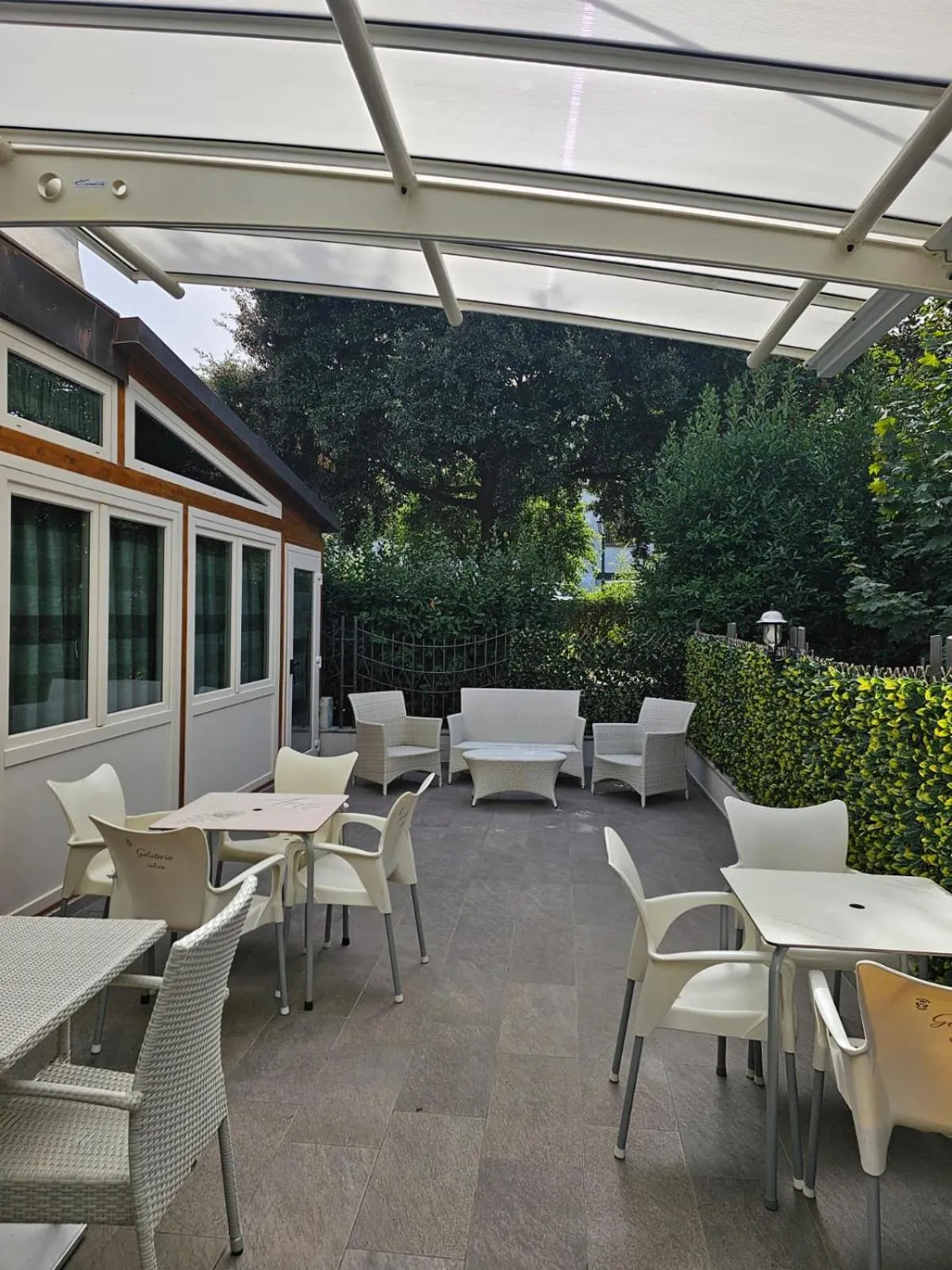 Patio in Hotel Sirio