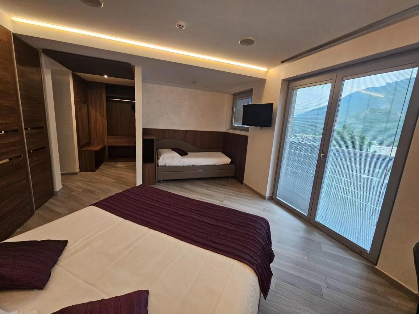 Photo of the whole room, Bed in Mito Hotel