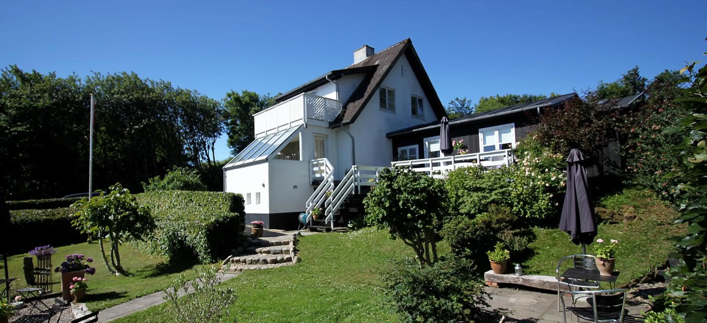 Property building in Heltoften Bed & Breakfast