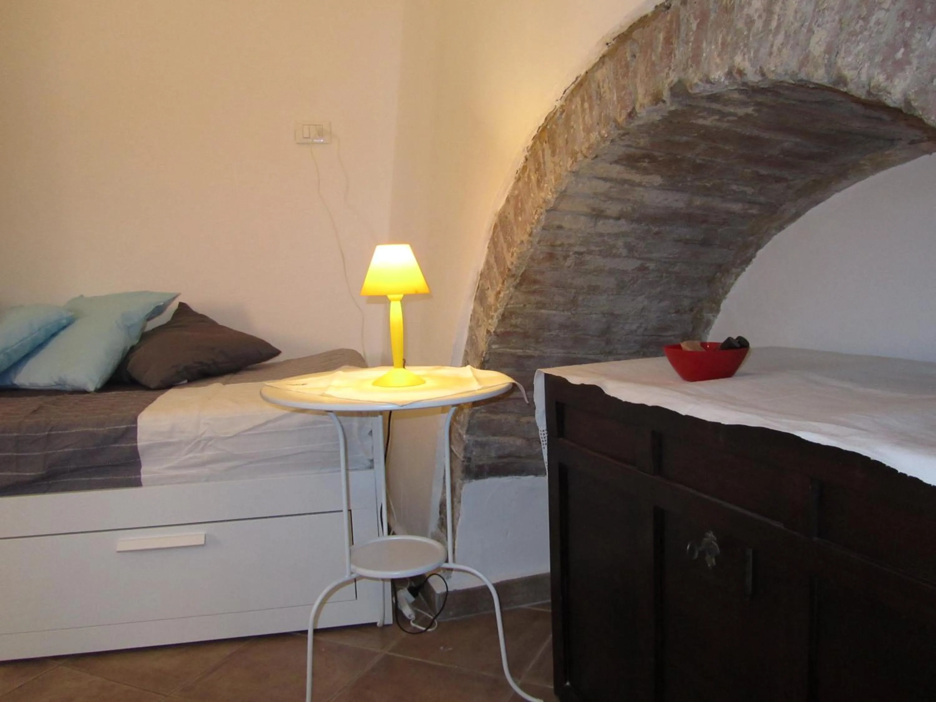 Decorative detail, Bed in Casa Vacanze - B&B La Casetta