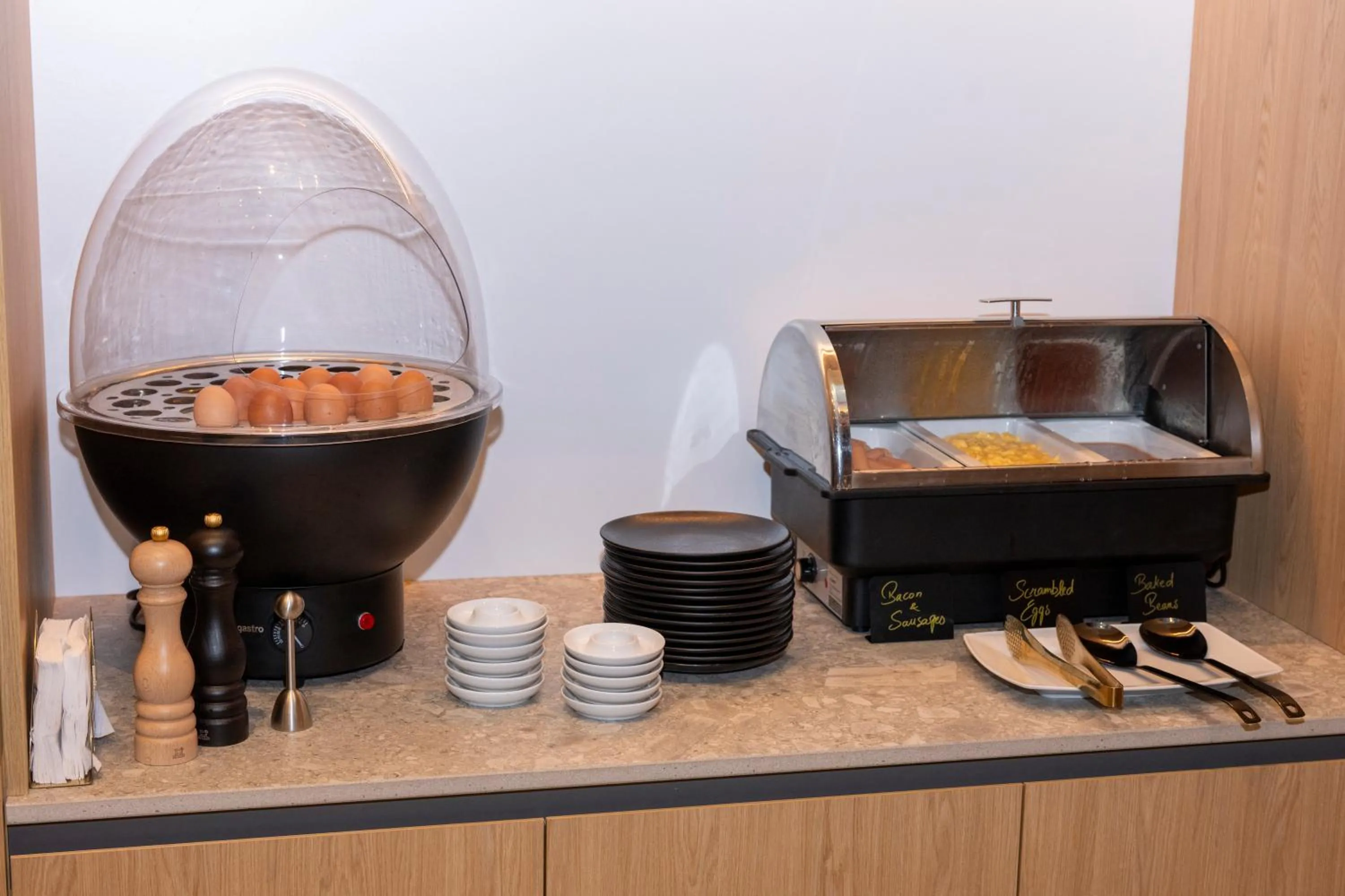 Buffet breakfast in Jill Hotel Brussels