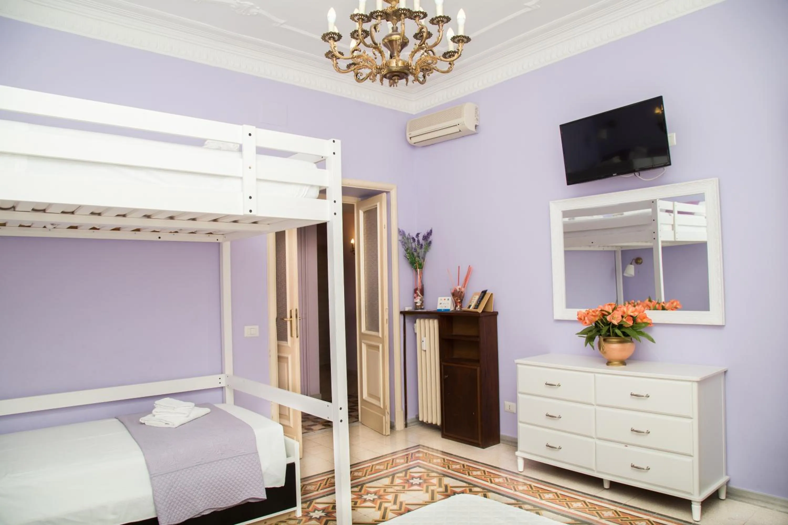 Communal lounge/ TV room, Bed in Sweet Sleep Vatican