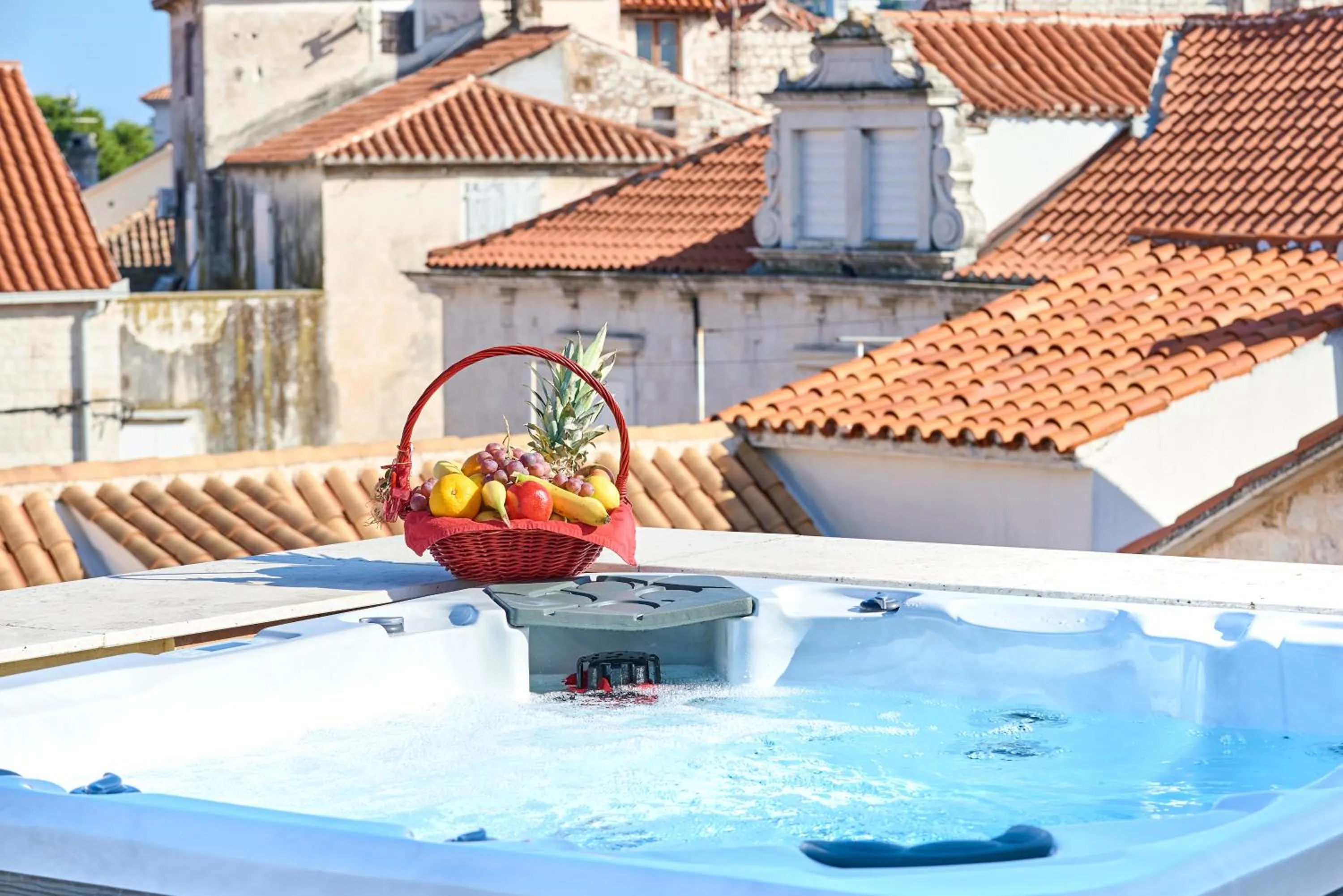 Open Air Bath in Palace Derossi