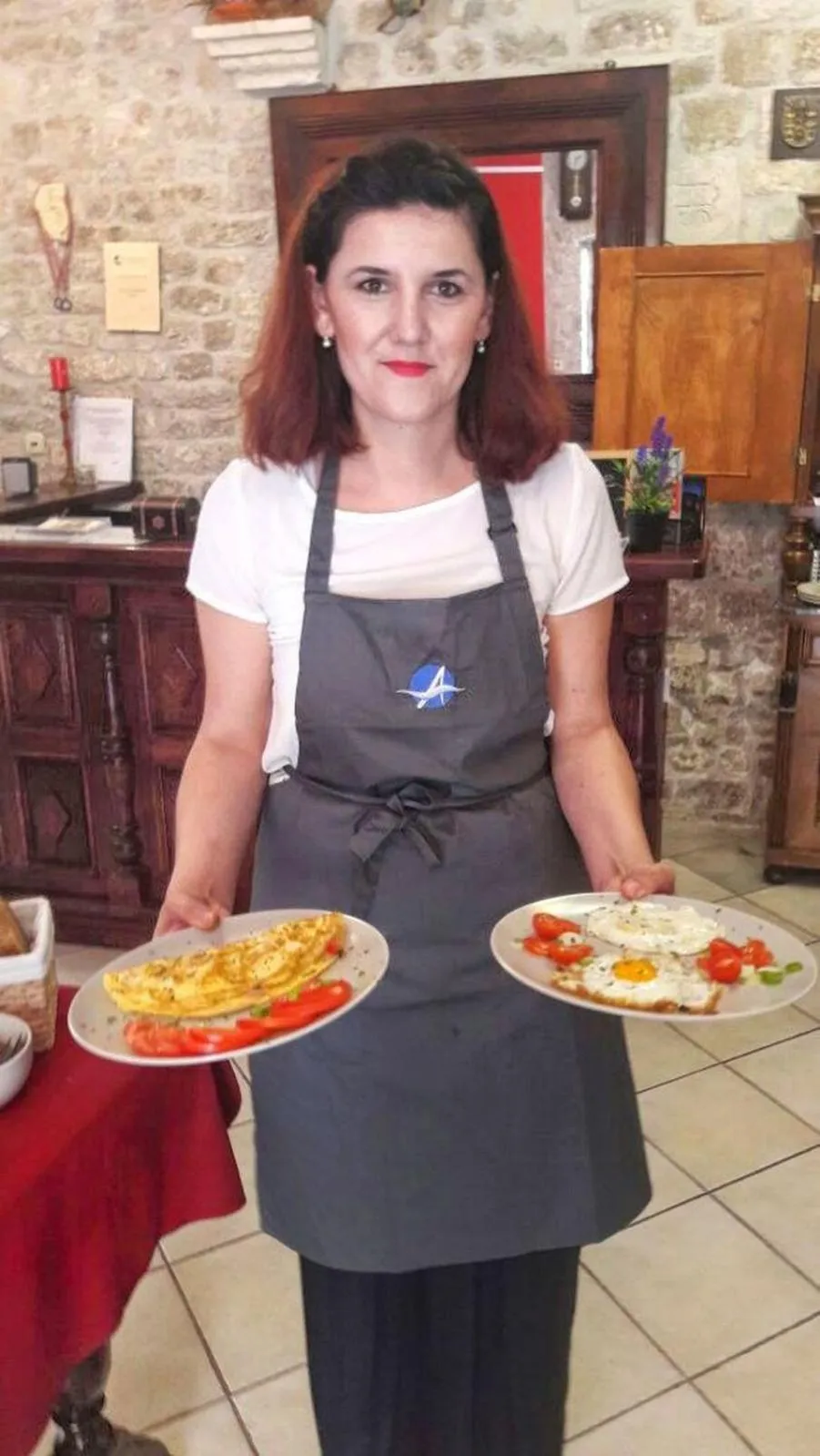 Restaurant/places to eat in Palace Derossi