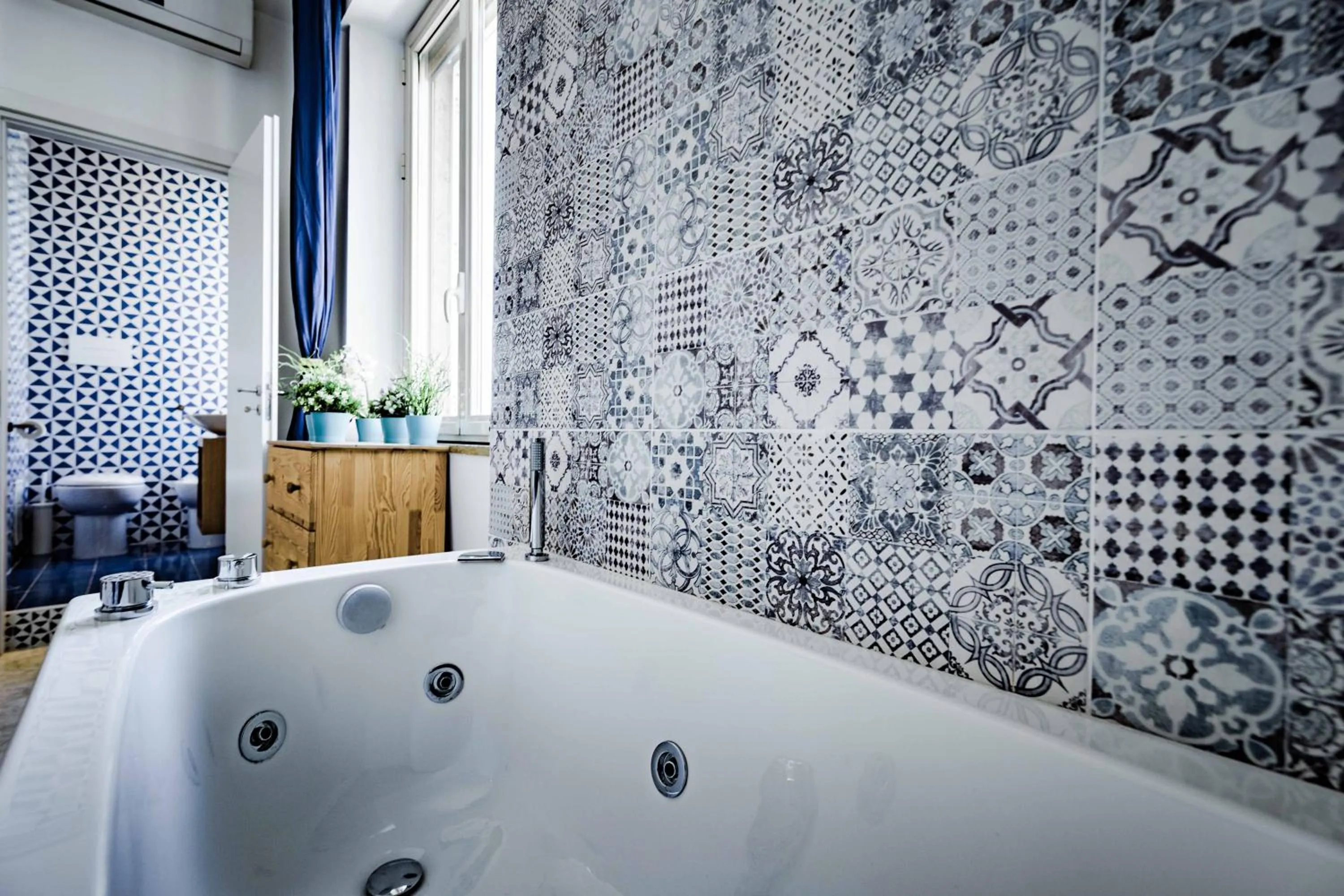 Photo of the whole room in On the beach Sea-view&Kitchen In Room