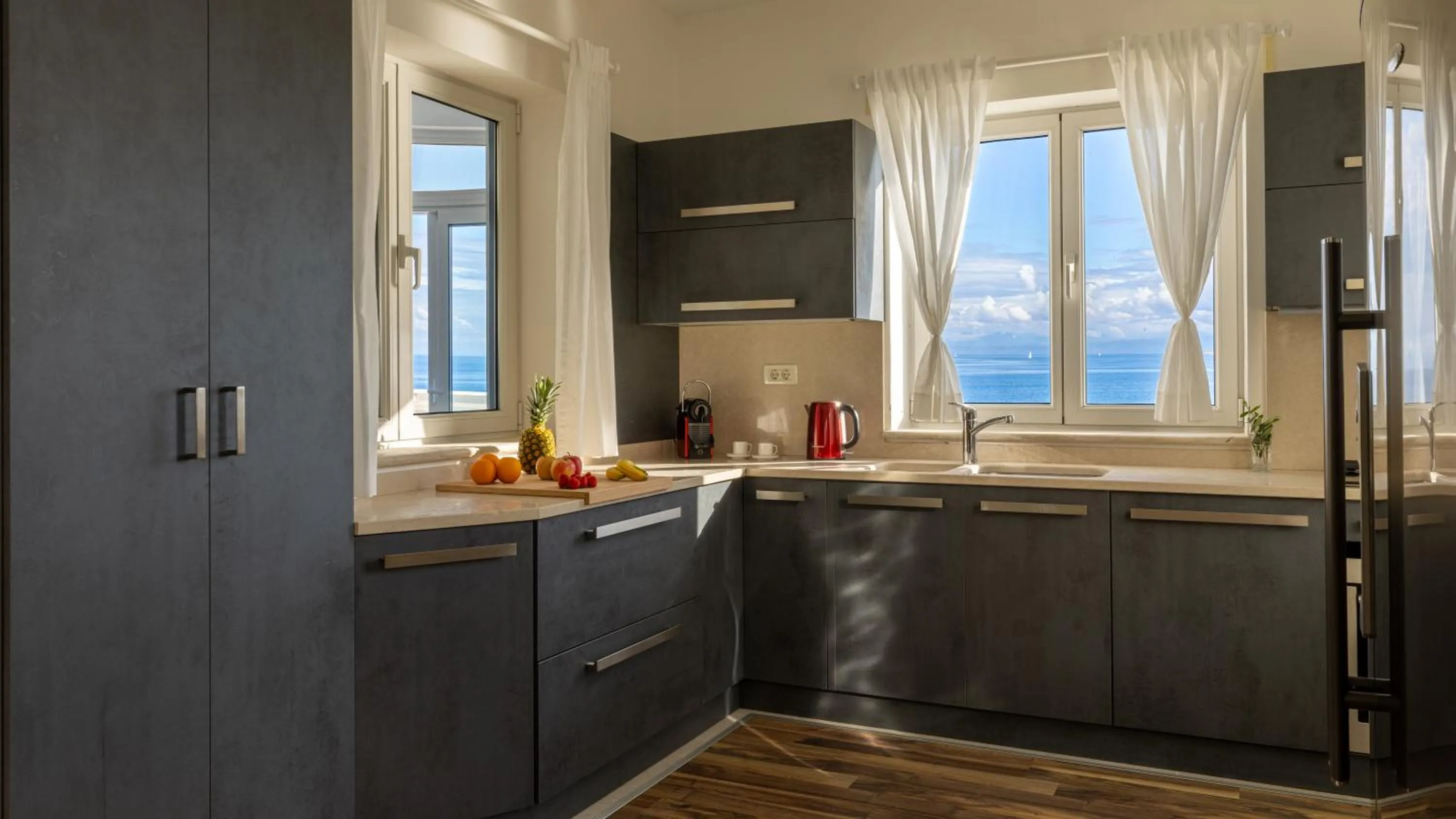 Coffee/tea facilities in Villa Sarah