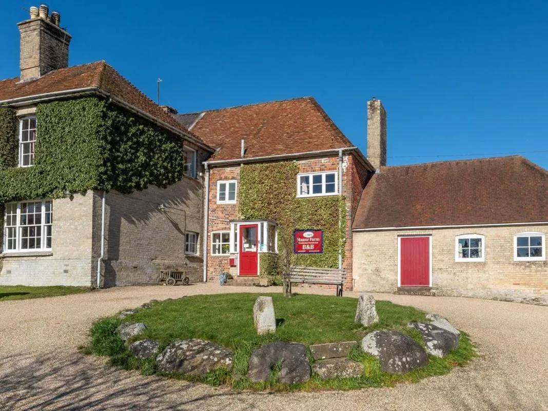 Property building in Manor Farm B&B