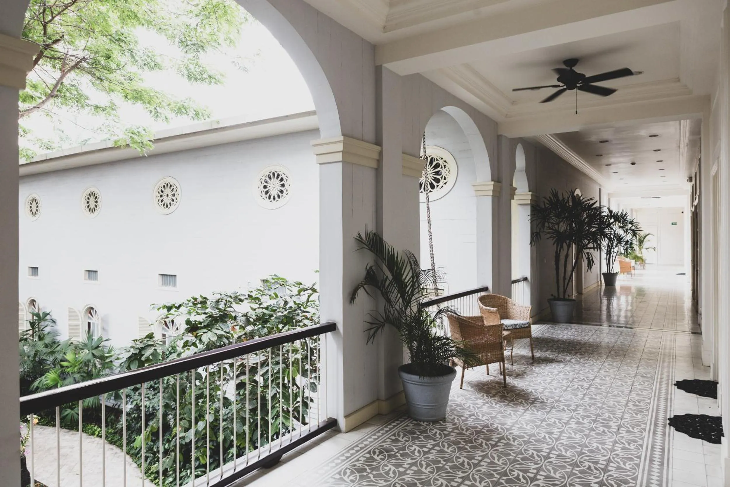 Day in Hotel del Parque