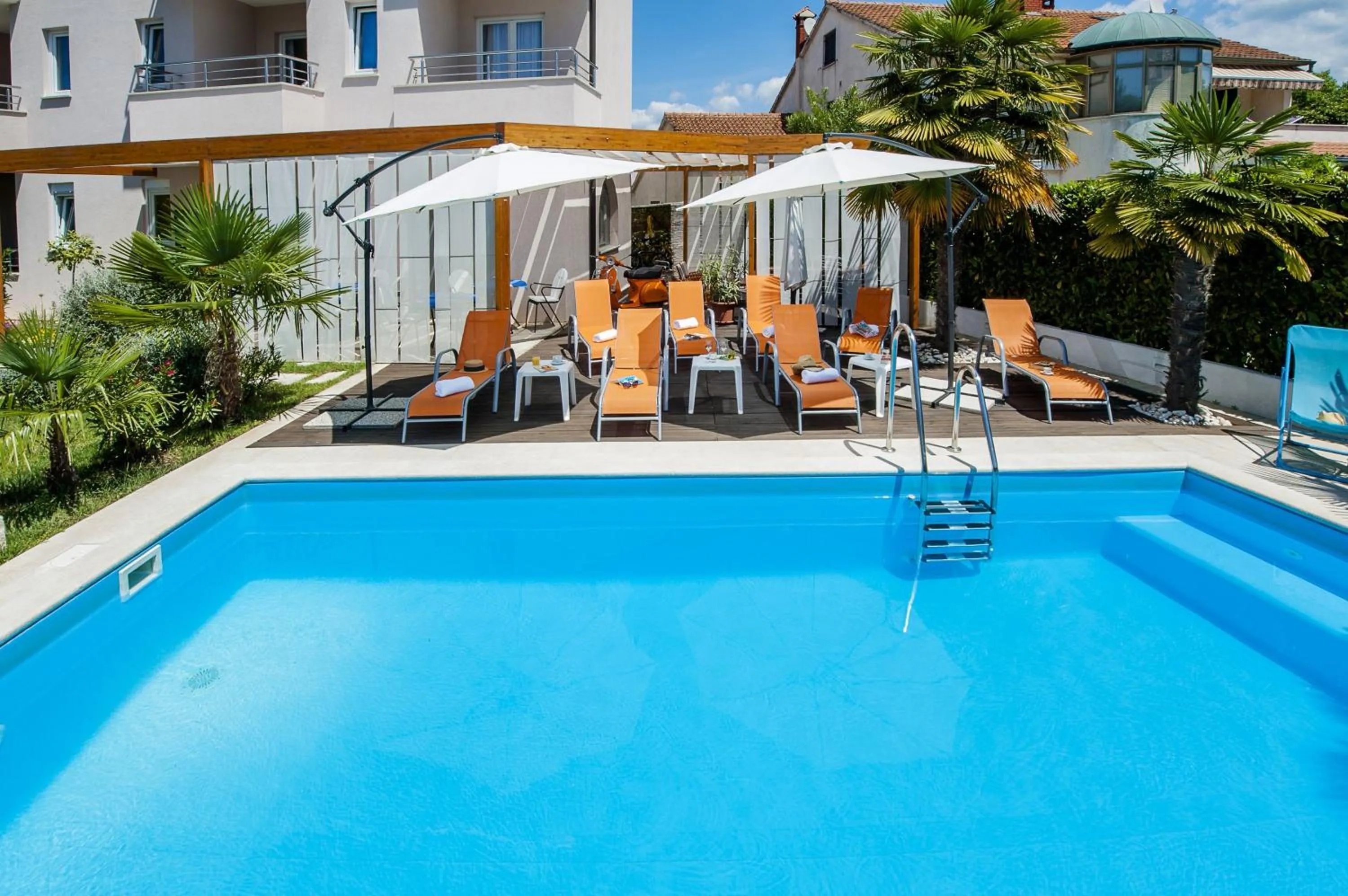 Swimming pool in Villa Marea