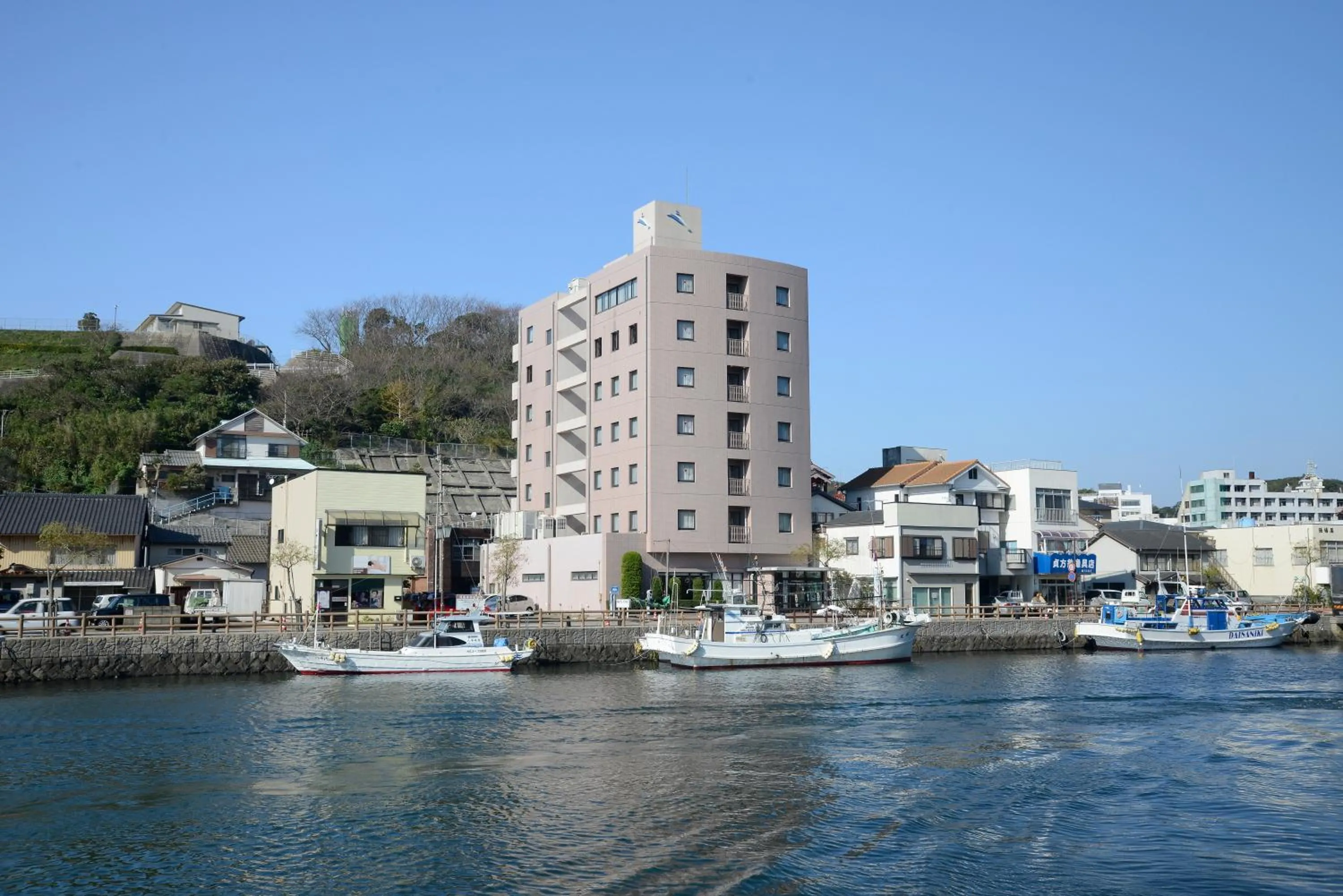 Facade/entrance in Iki Marina Hotel