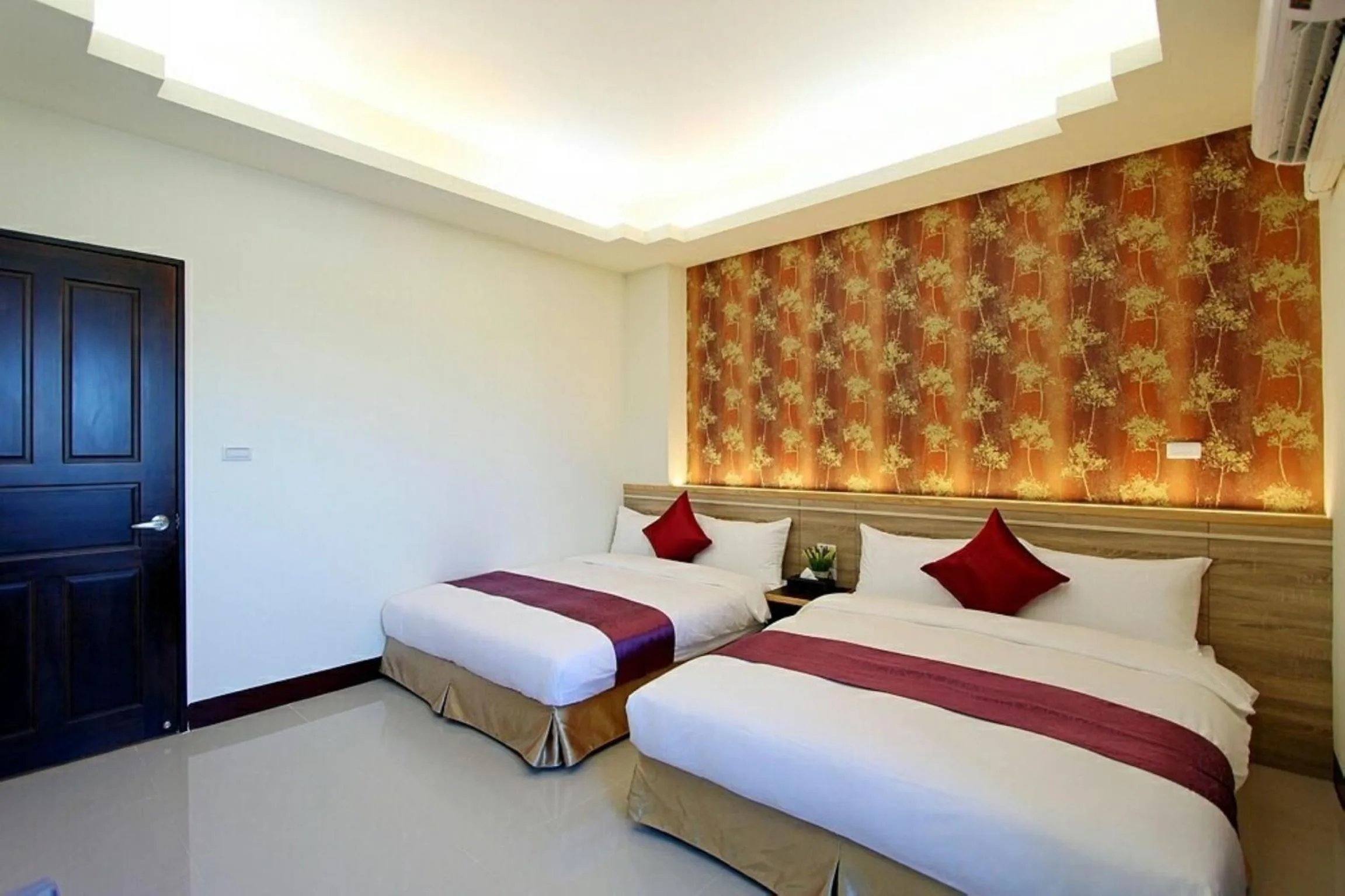 On site, Bed in Blue Ocean Stars