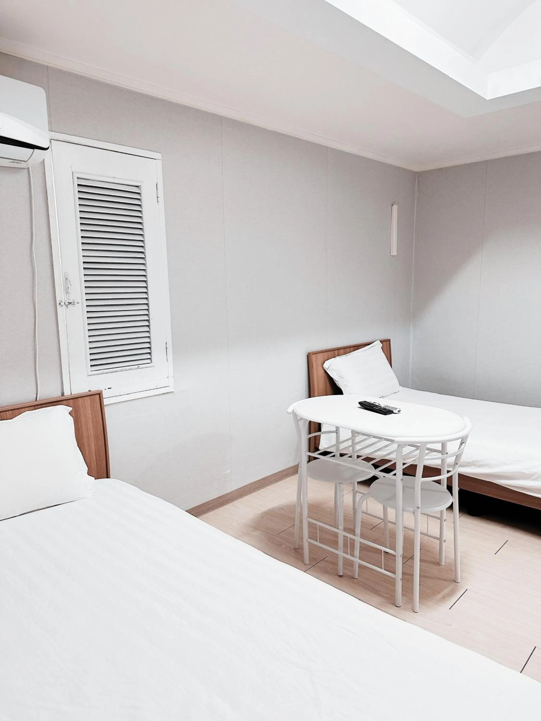 Bed in Daegu Dongseongro Gyeong`s Hostel