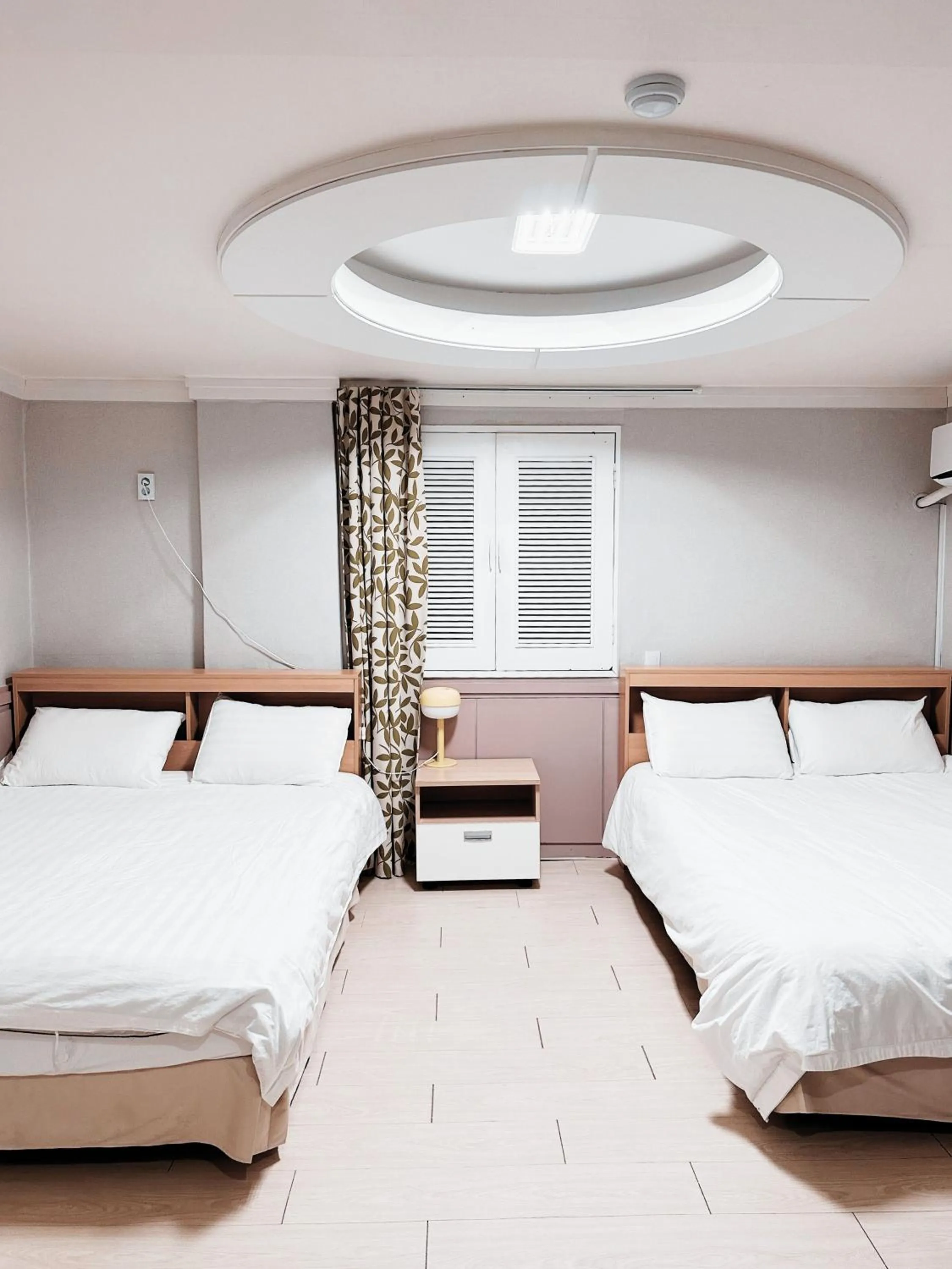 Bed in Daegu Dongseongro Gyeong`s Hostel