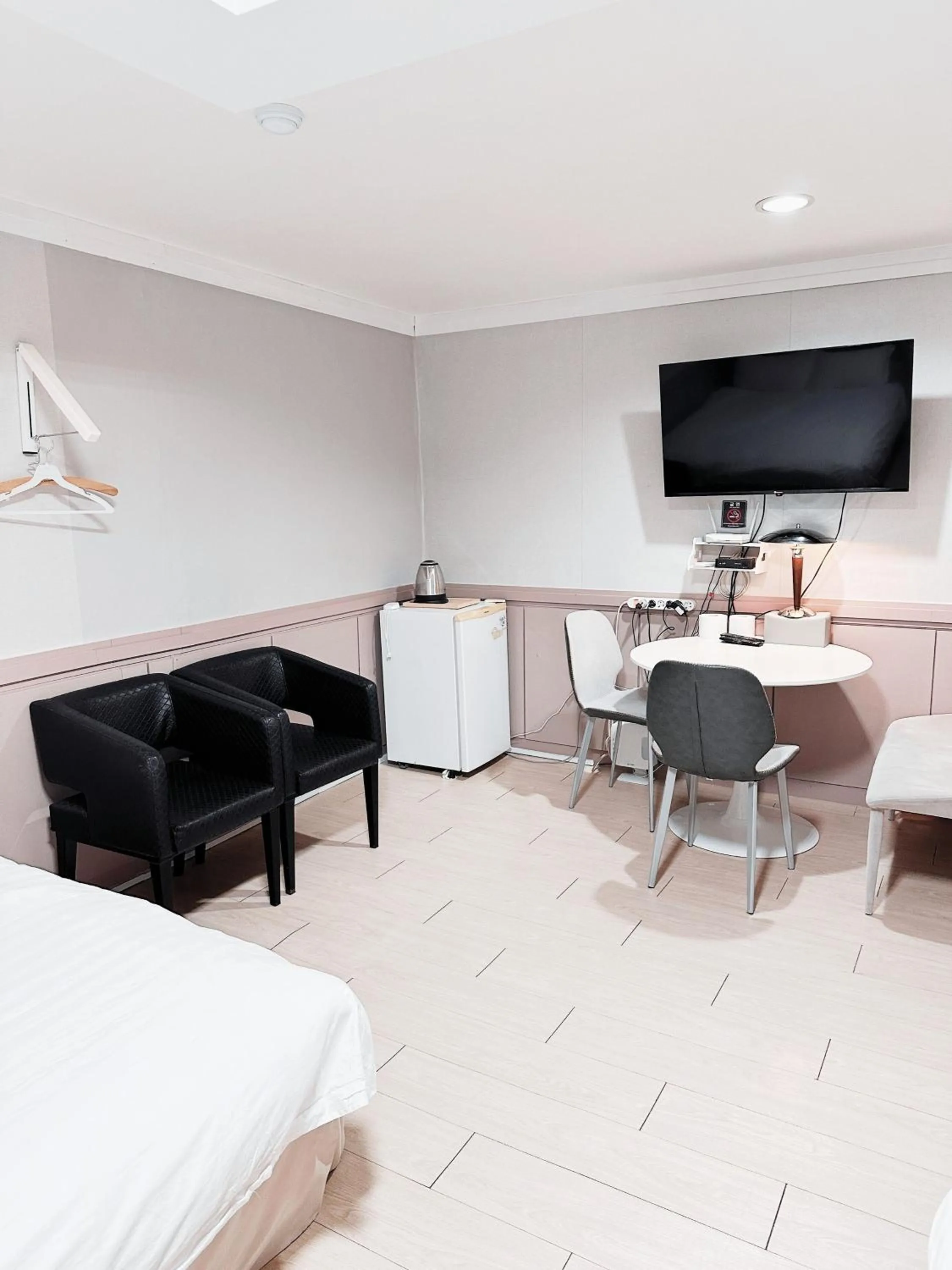 Bed in Daegu Dongseongro Gyeong`s Hostel