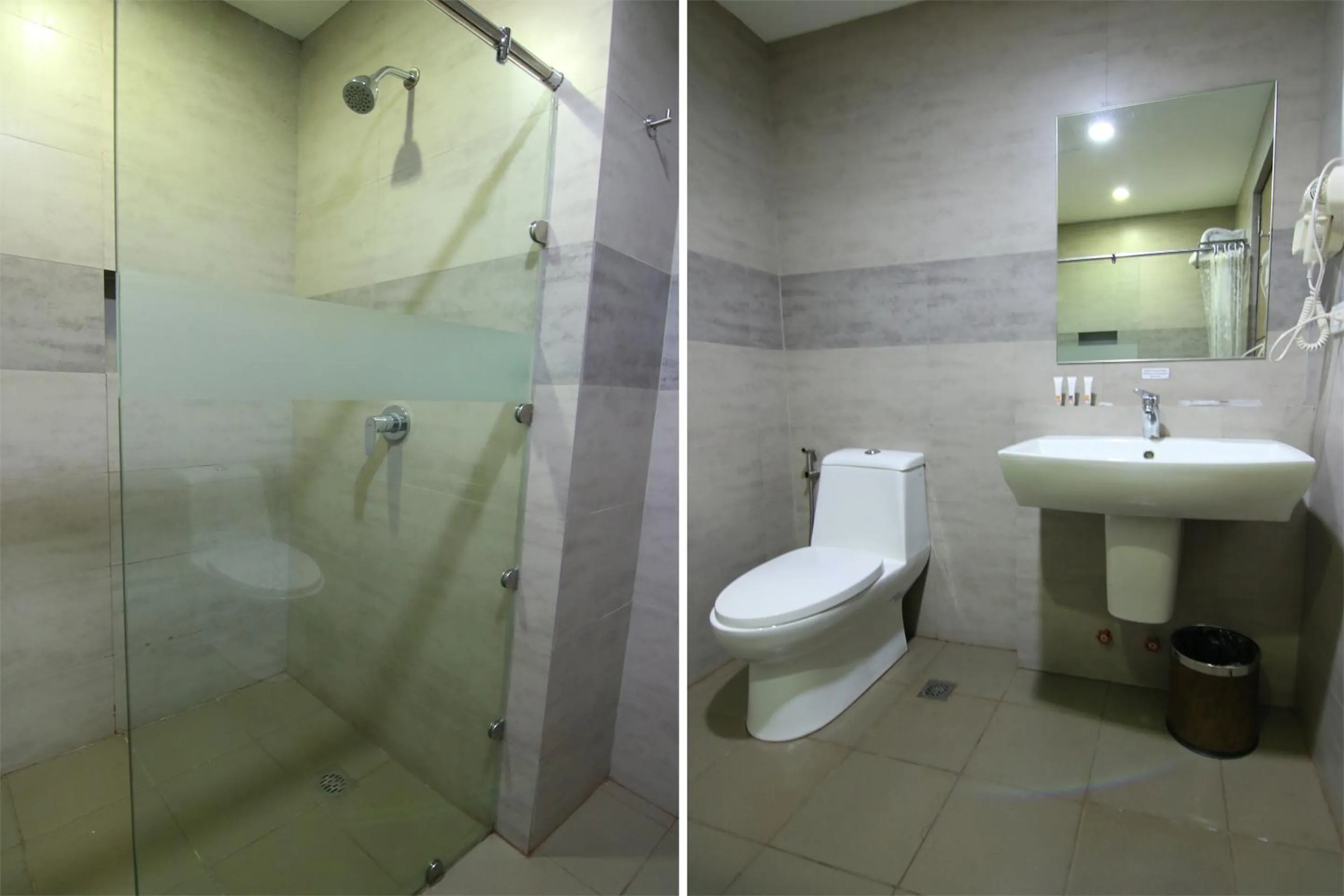 Bathroom in Verjandel Hotel