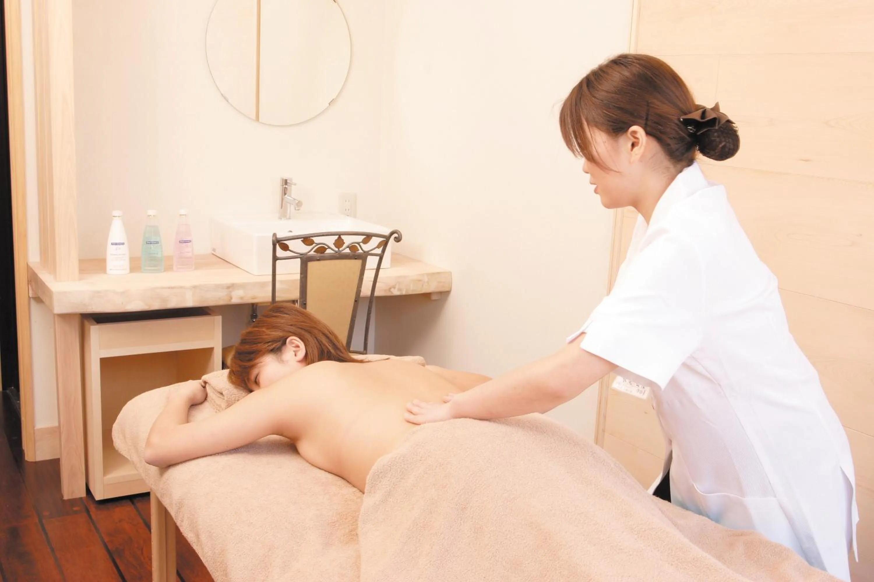 Yuttarino-Sato Inaka