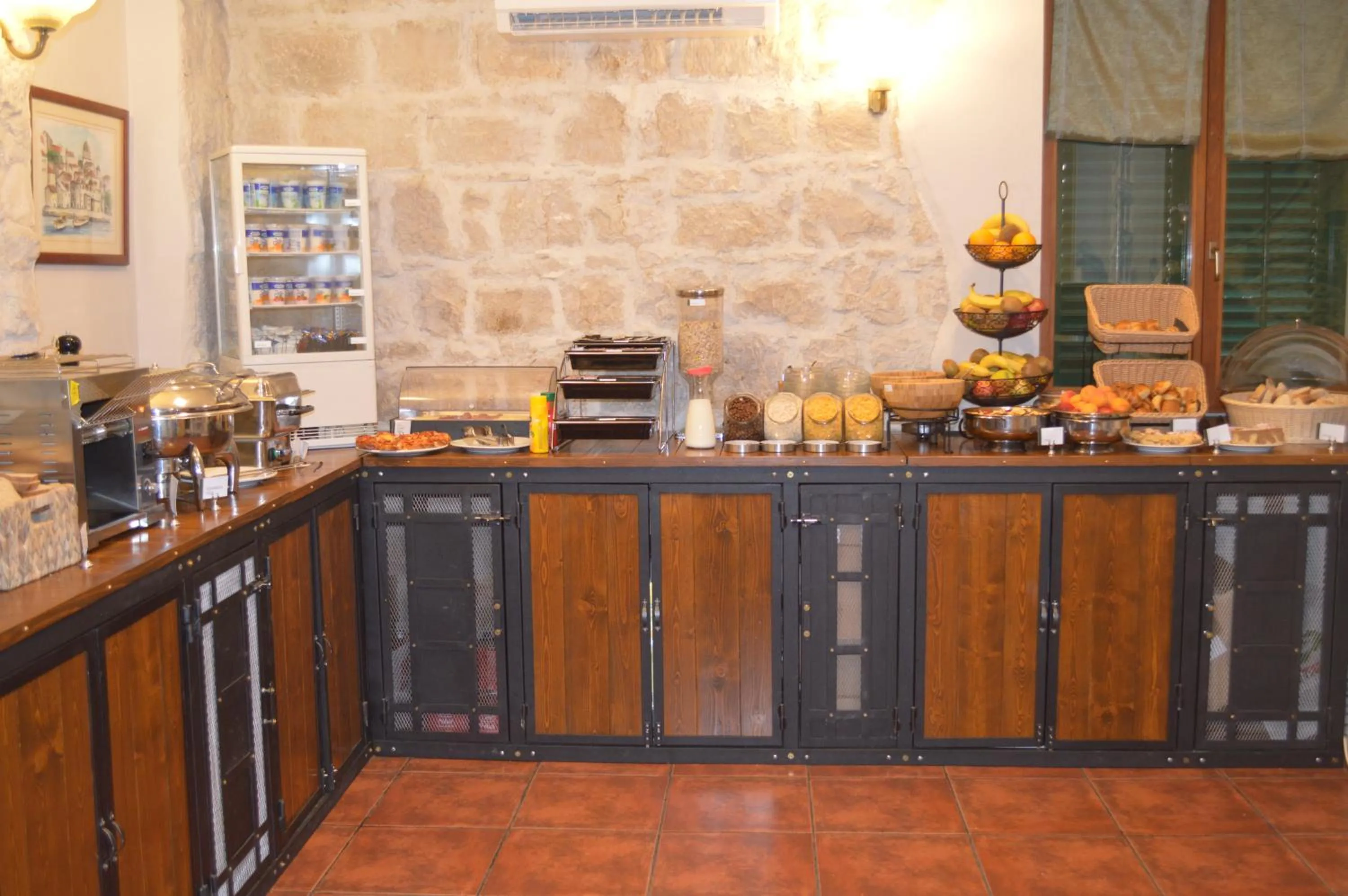 Food and drinks in Hotel Villa Diana