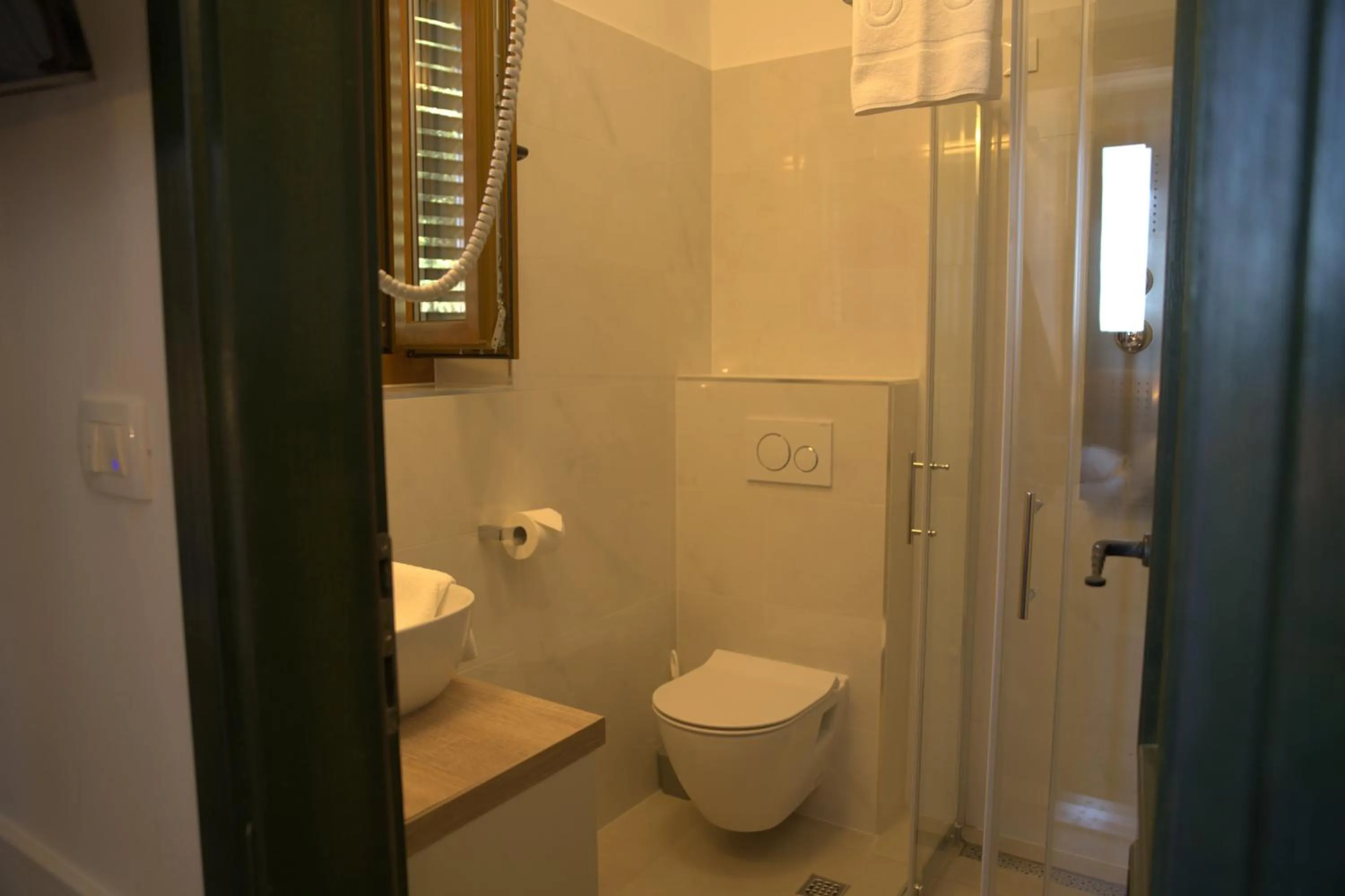 Shower in Hotel Villa Diana